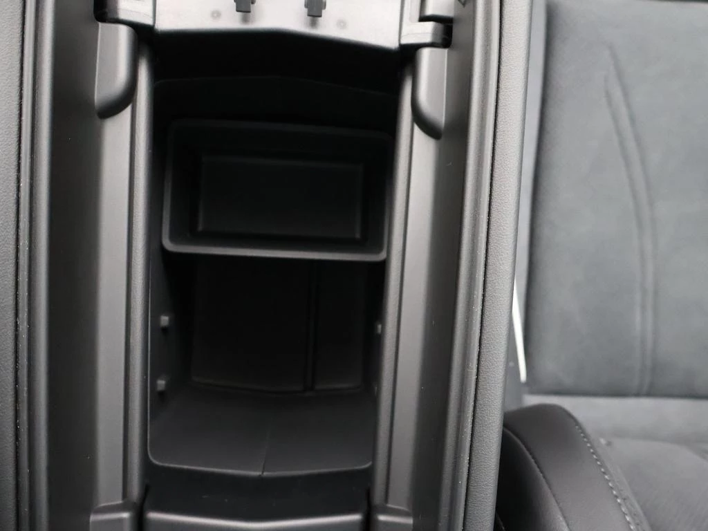 Volkswagen ID.7 Tourer Pro Business Premium 77 kWh 286PK * DEMO *