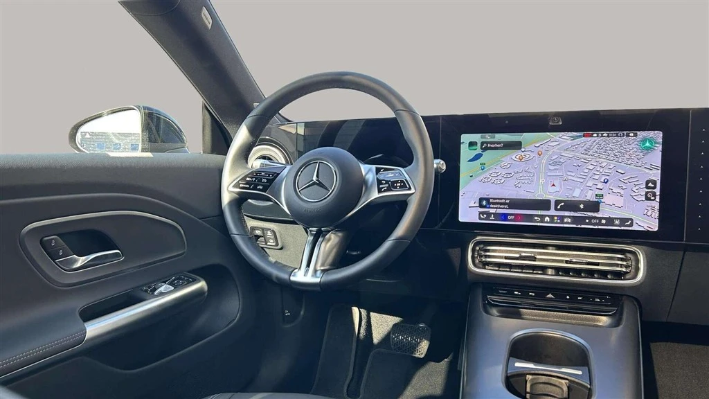 Mercedes-Benz-CLA-image-12