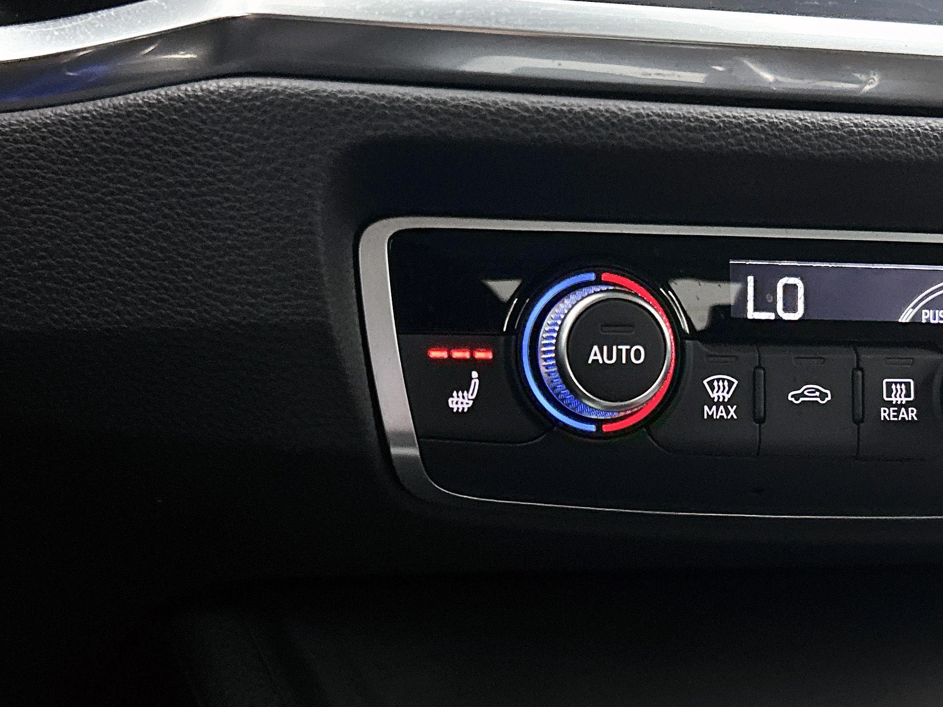 Audi-Q3-image-7