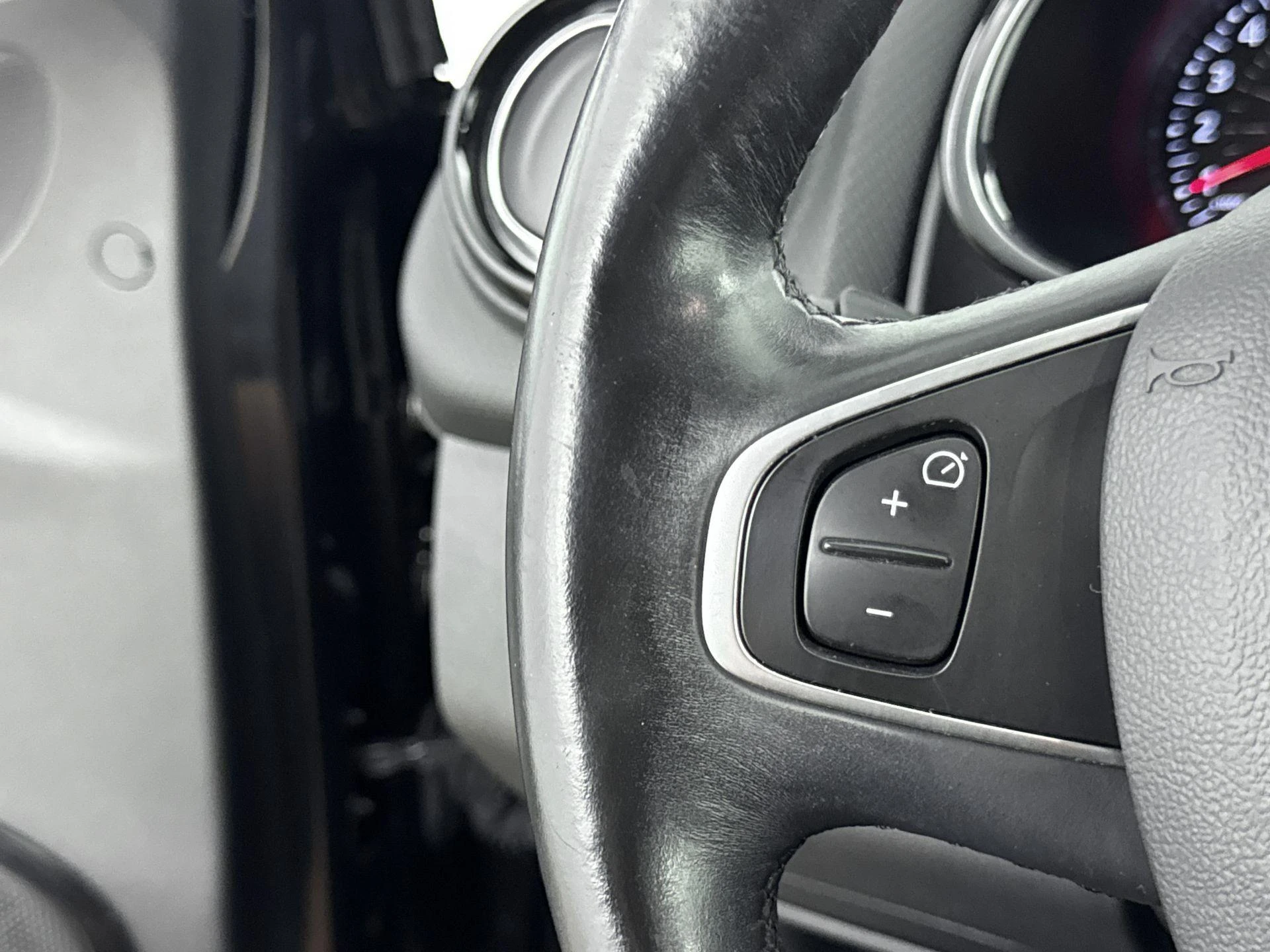 Renault-Clio-image-5