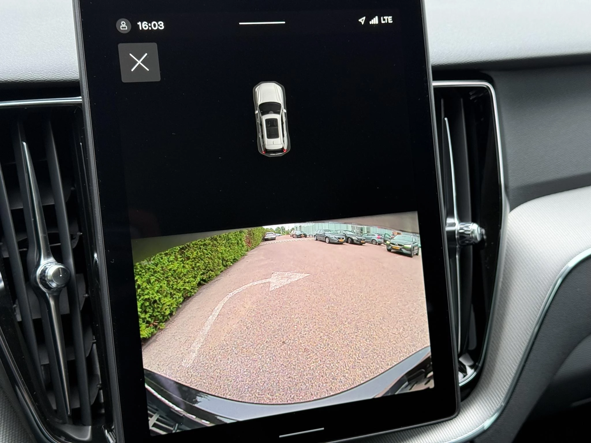 Volvo-XC60-image-3