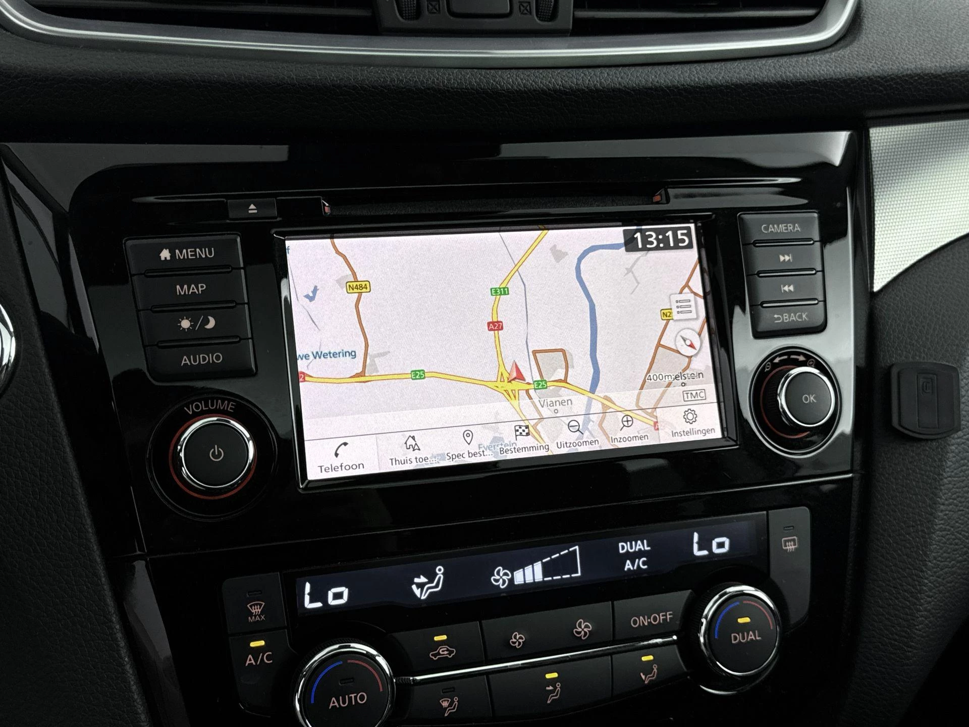 Nissan-QASHQAI-image-25