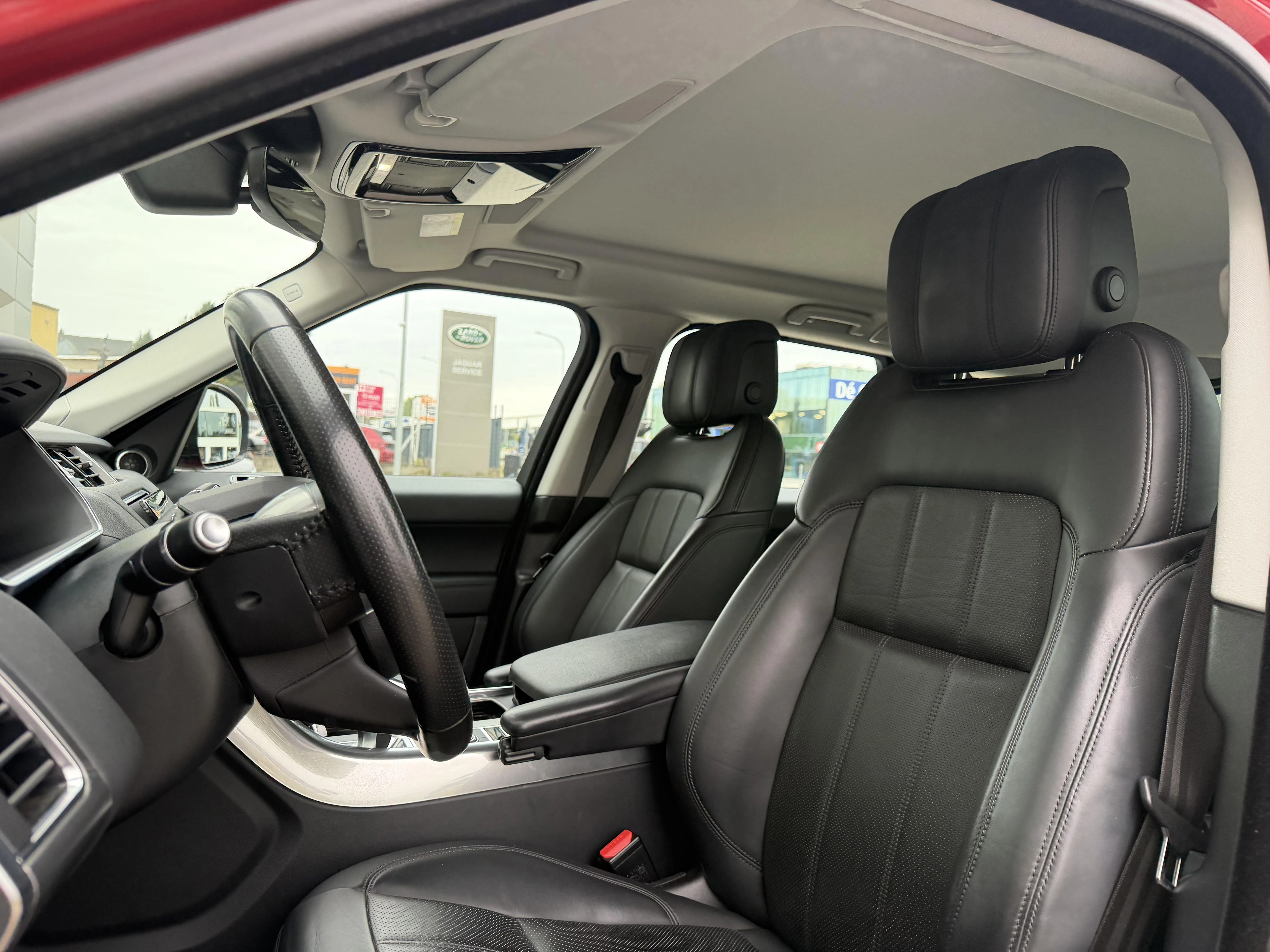 Land Rover-Range Rover Sport-image-31