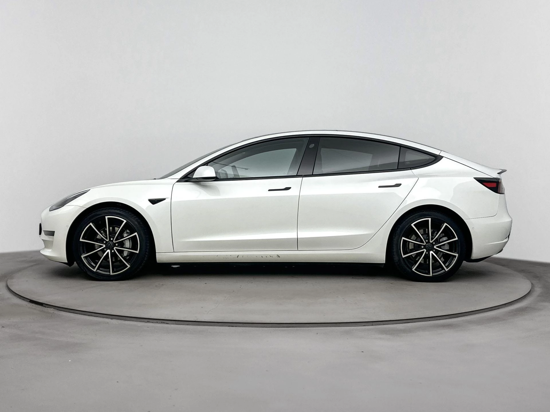 Tesla Model 3 Long Range AWD 75 kWh 352PK