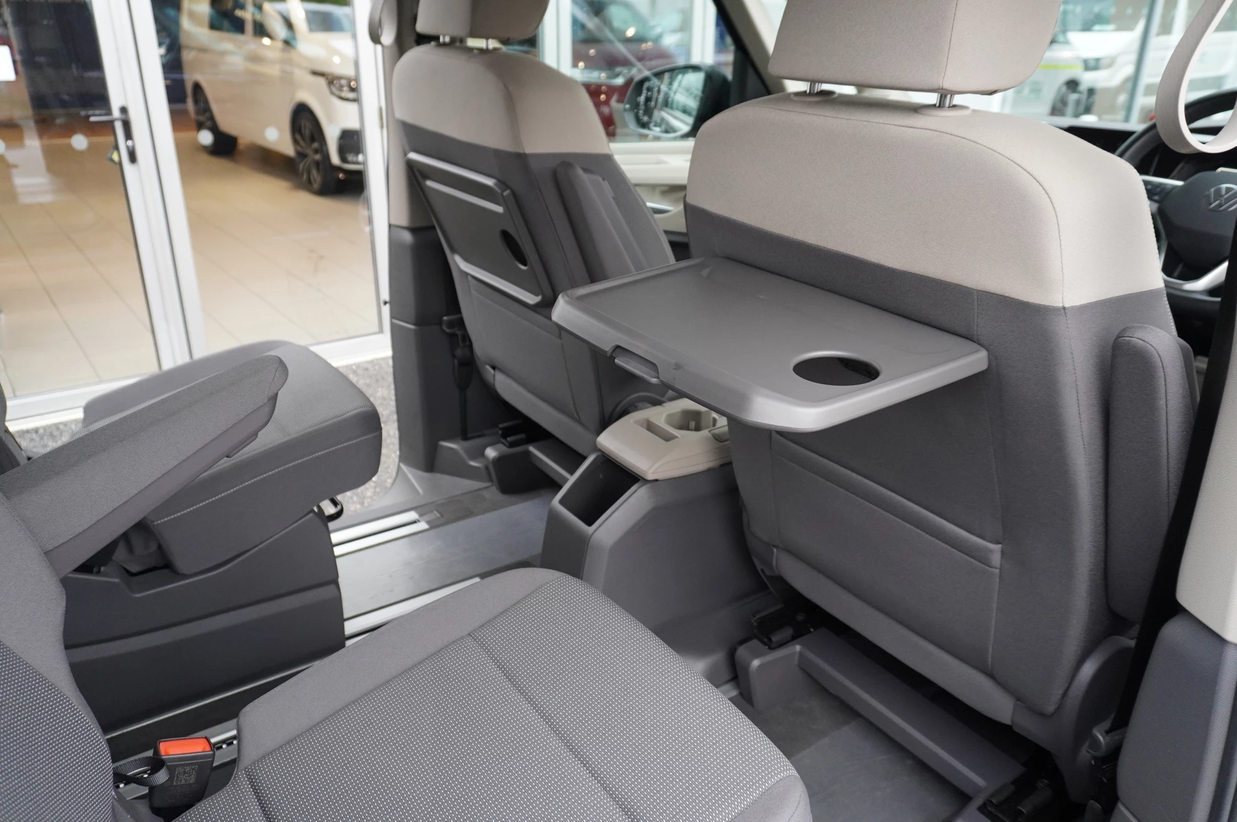 Volkswagen Multivan 2.0 TDI Life 5dr DSG