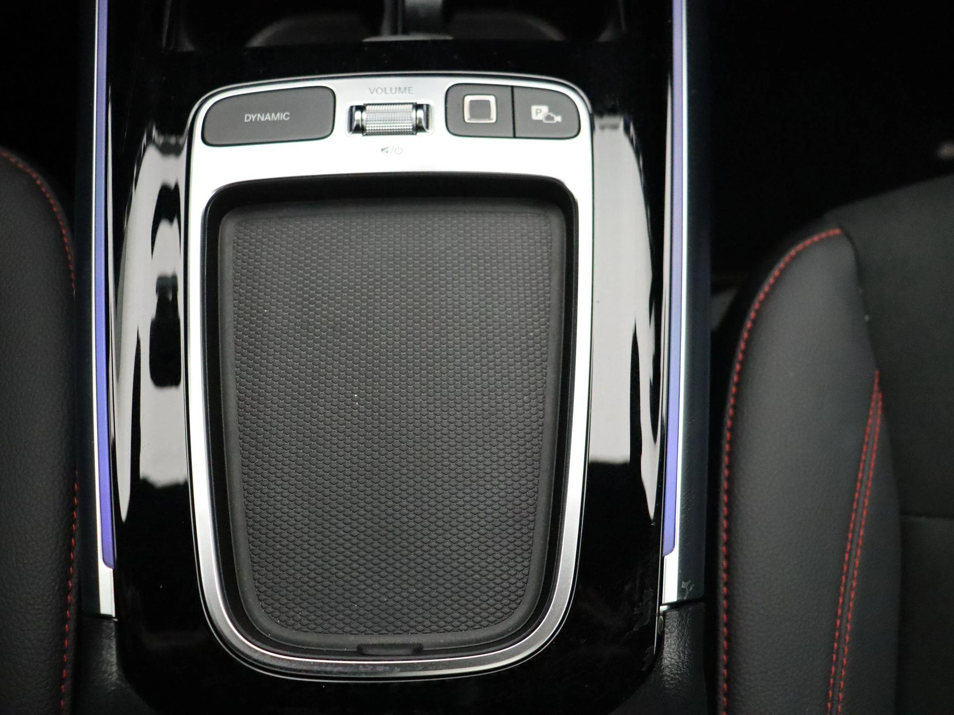 Mercedes-Benz-B-Klasse-image-22