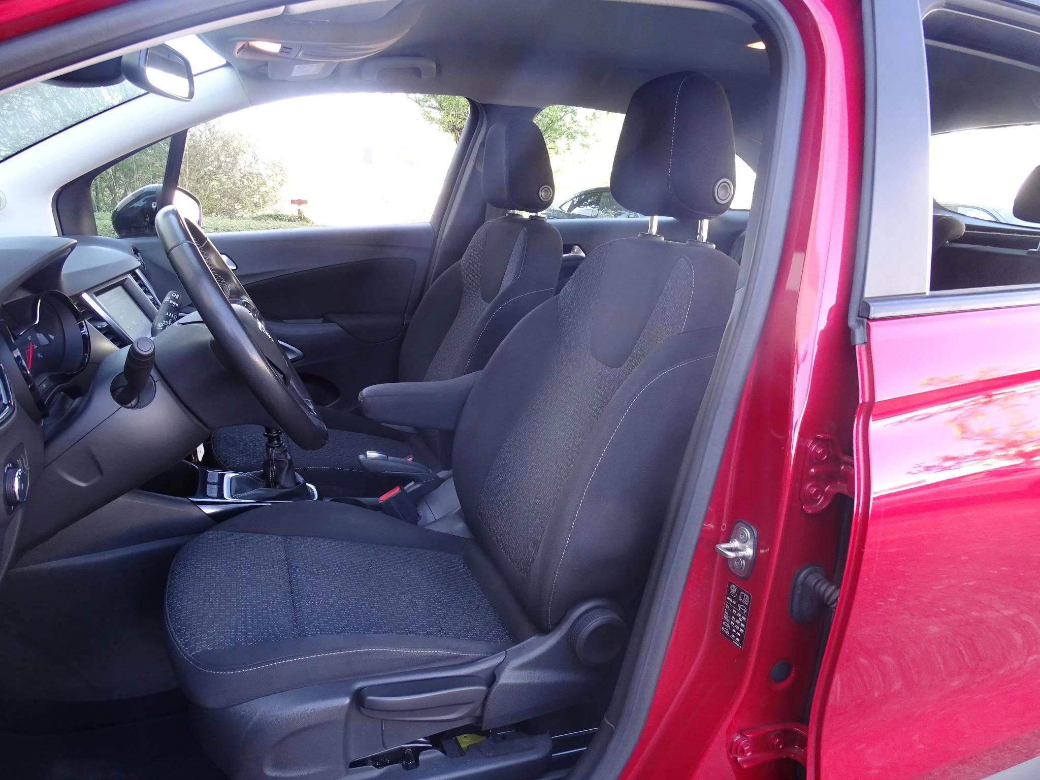 Opel Crossland X 1.2T Edition+apple carplay