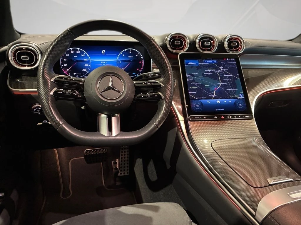 Mercedes-Benz-GLC 300 d-image-10