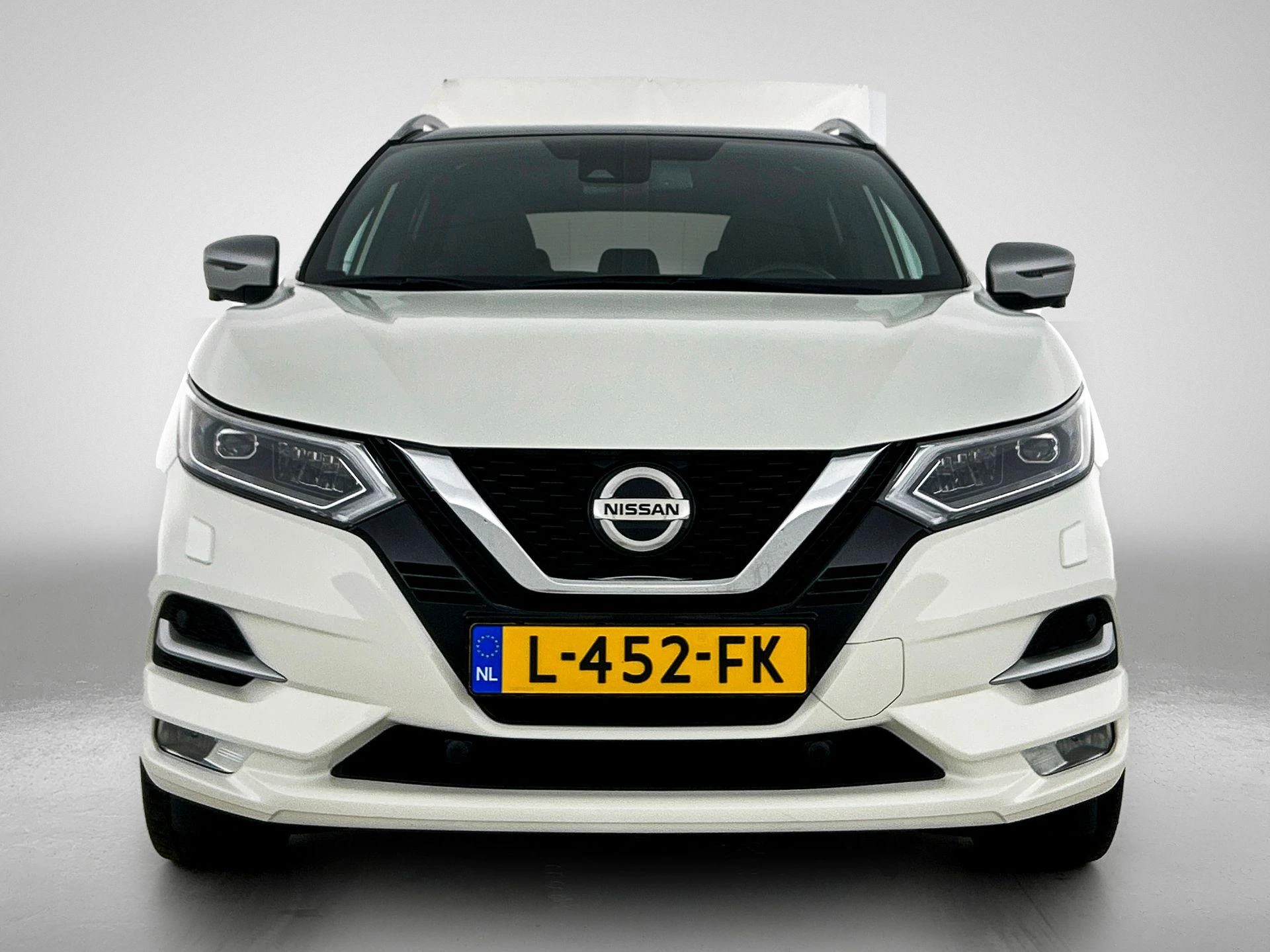 Nissan-QASHQAI-image-4