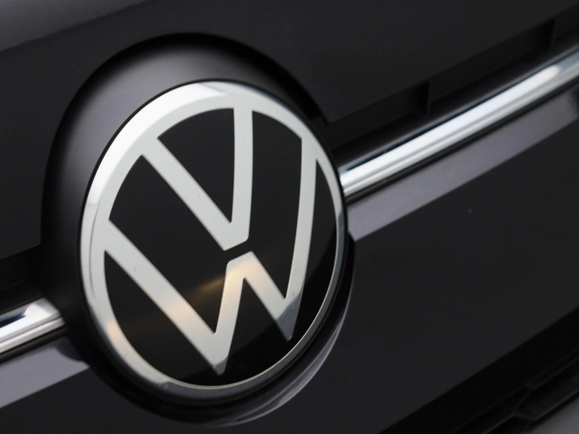Volkswagen-up!-image-25