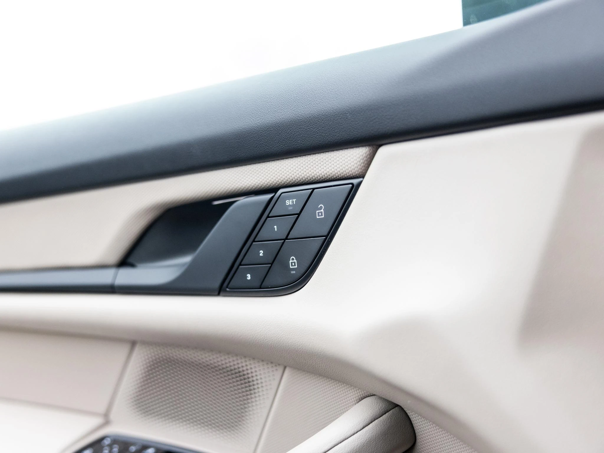Porsche-Taycan-image-24