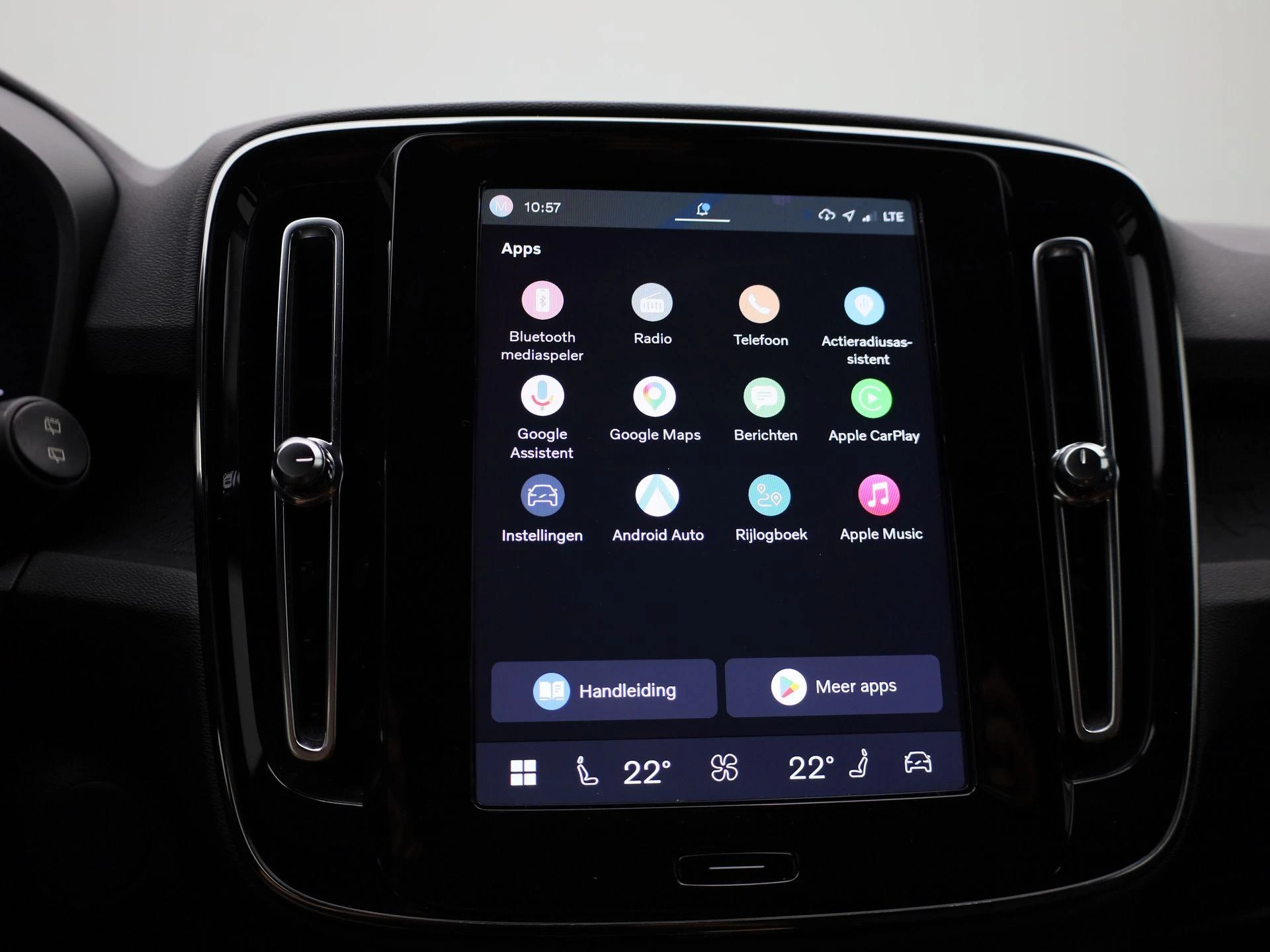 Volvo XC40 Recharge Core