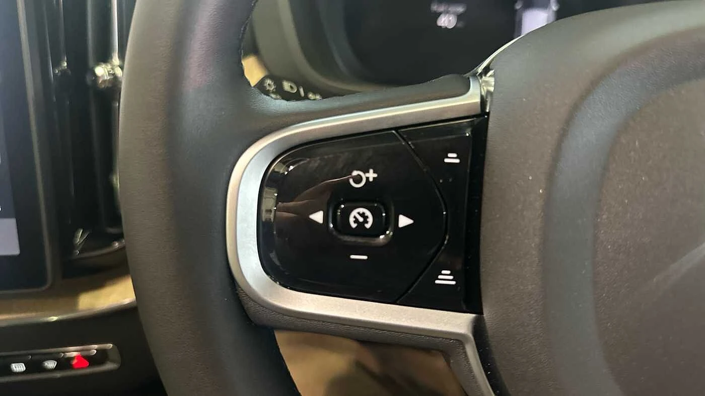 Volvo-XC60-image-28