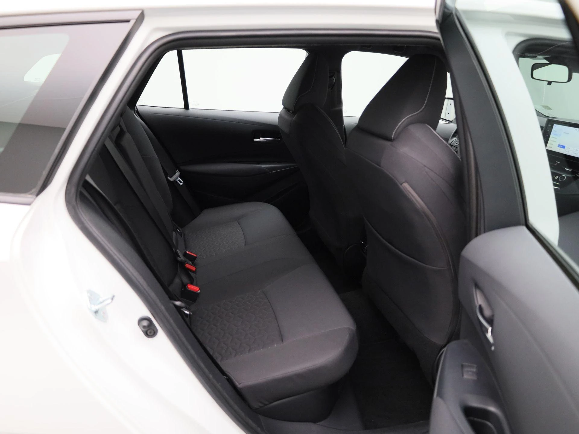 Toyota-Corolla Touring Sports-image-32