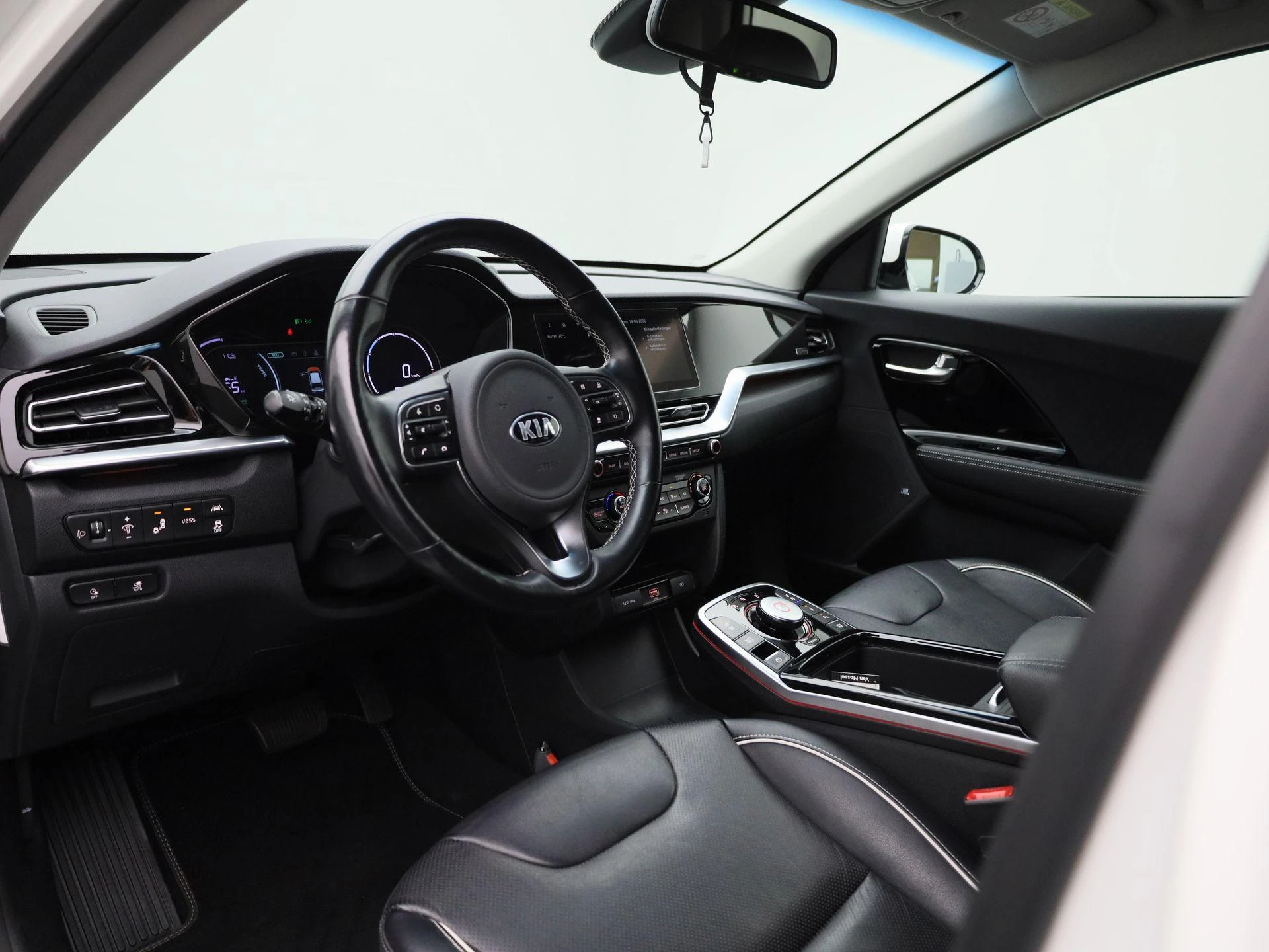 Kia-e-Niro-image-32