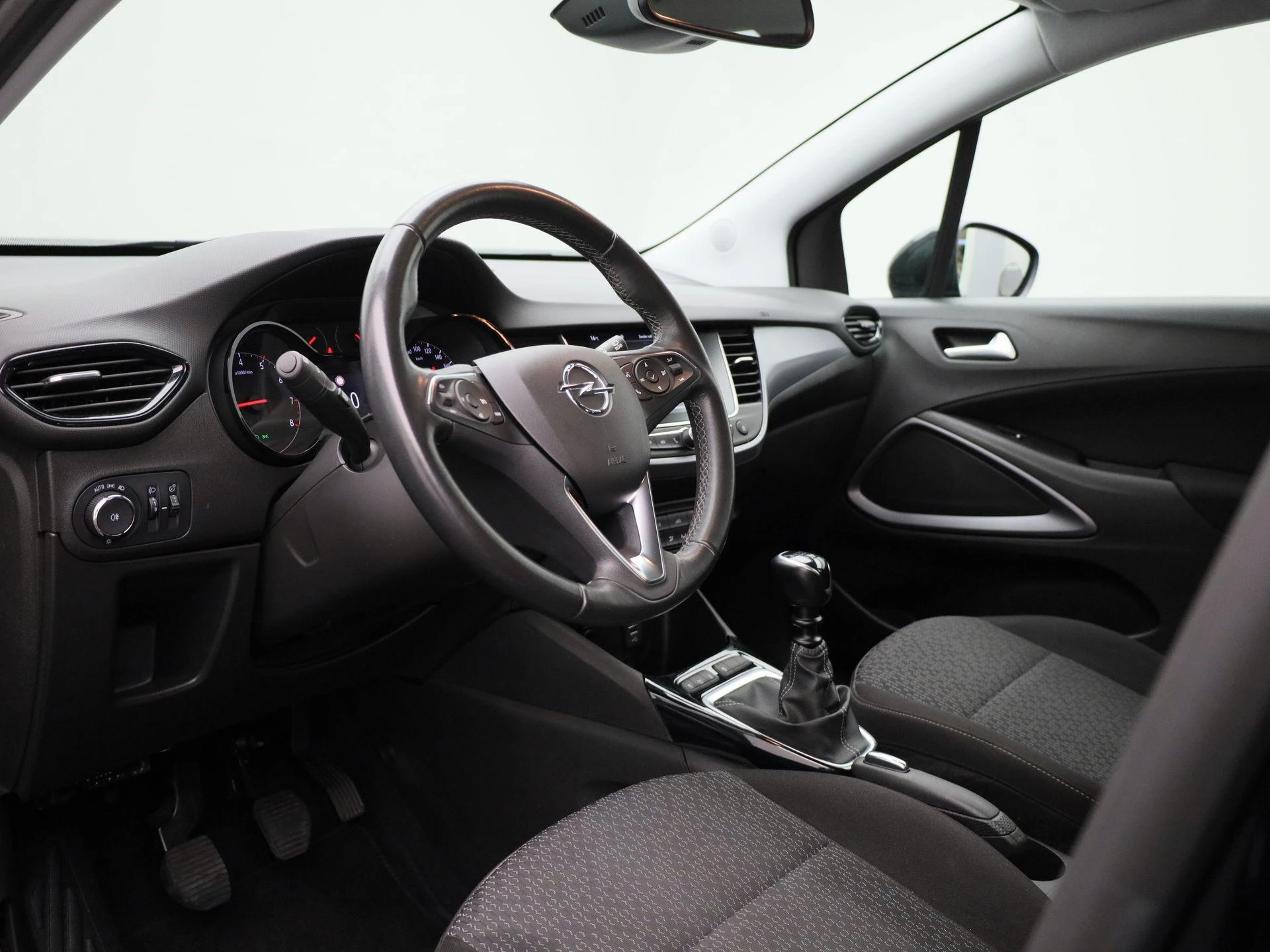 Opel-Crossland-image-29