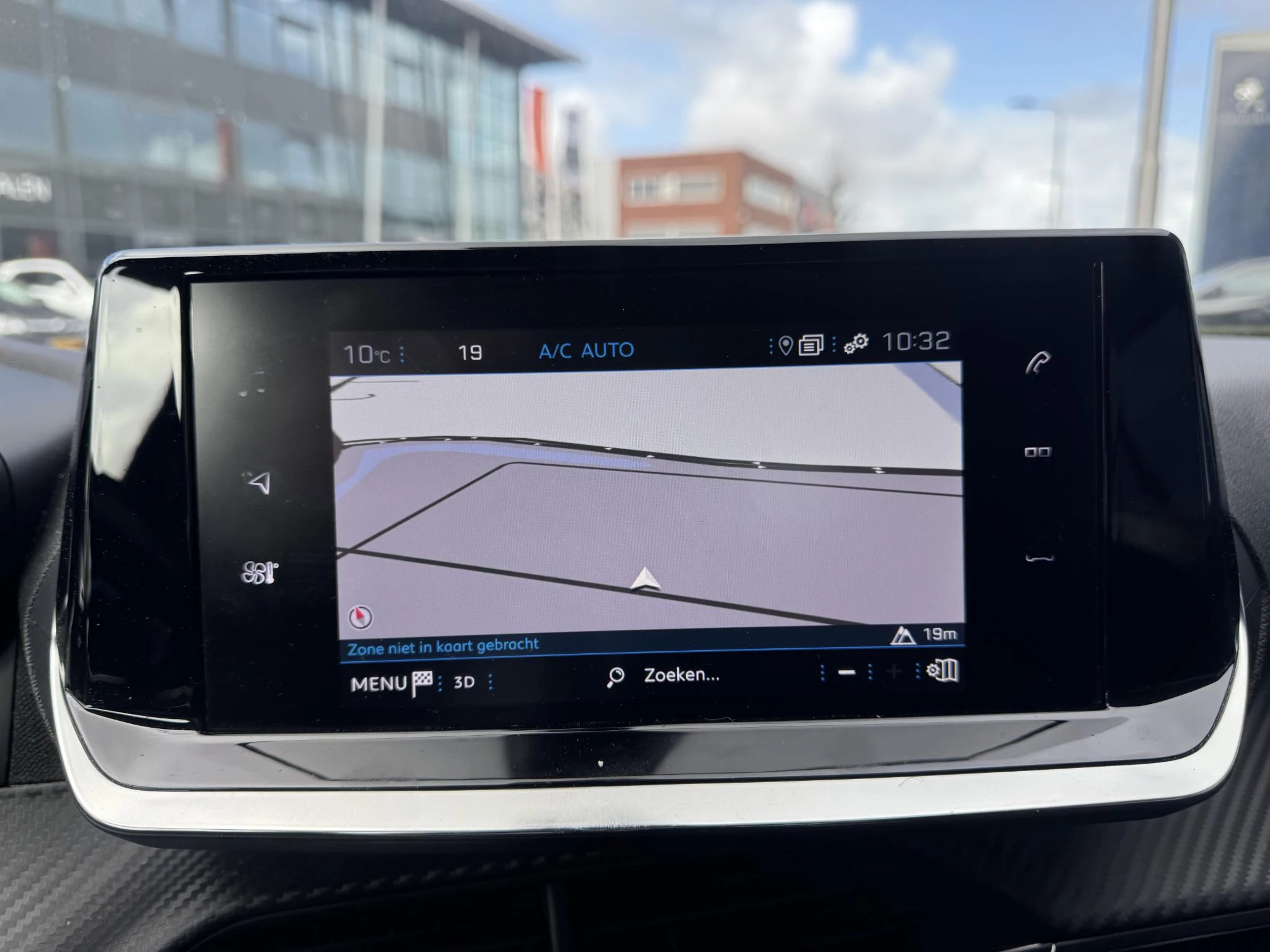 Peugeot-2008-image-19