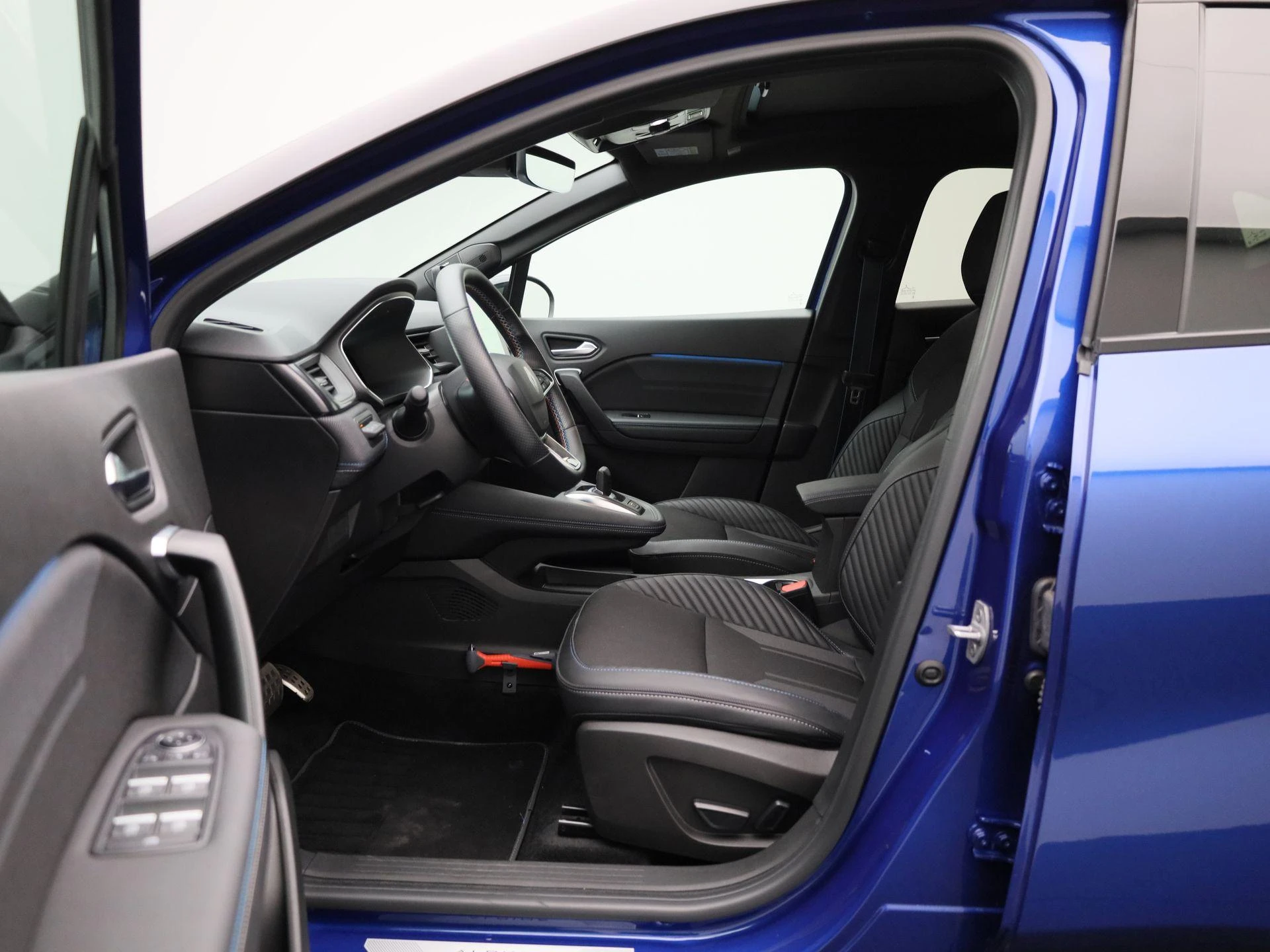 Renault-Captur-image-8