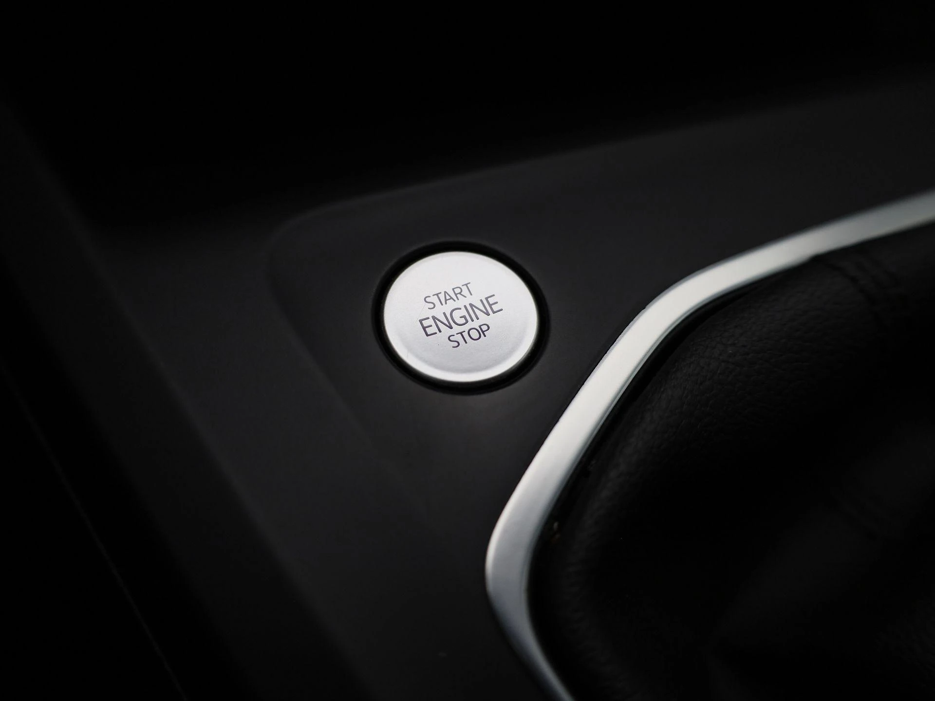 Volkswagen-Golf-image-26
