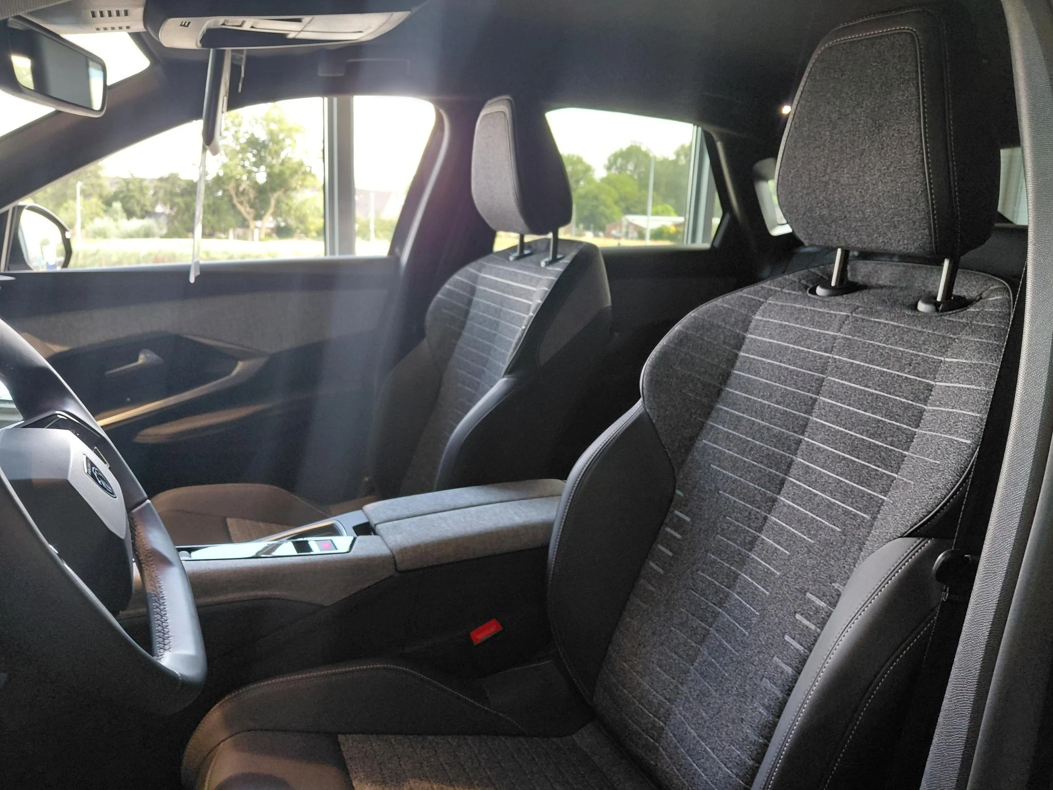 Peugeot-3008-image-1