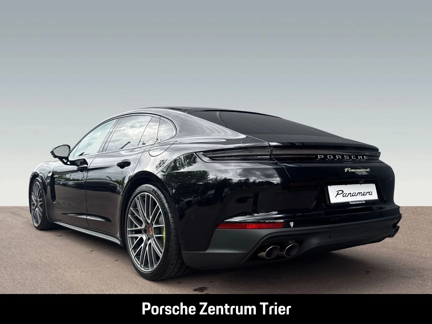 Porsche Panamera 4 E-Hybrid InnoDrive HA-Lenkung Head-Up -