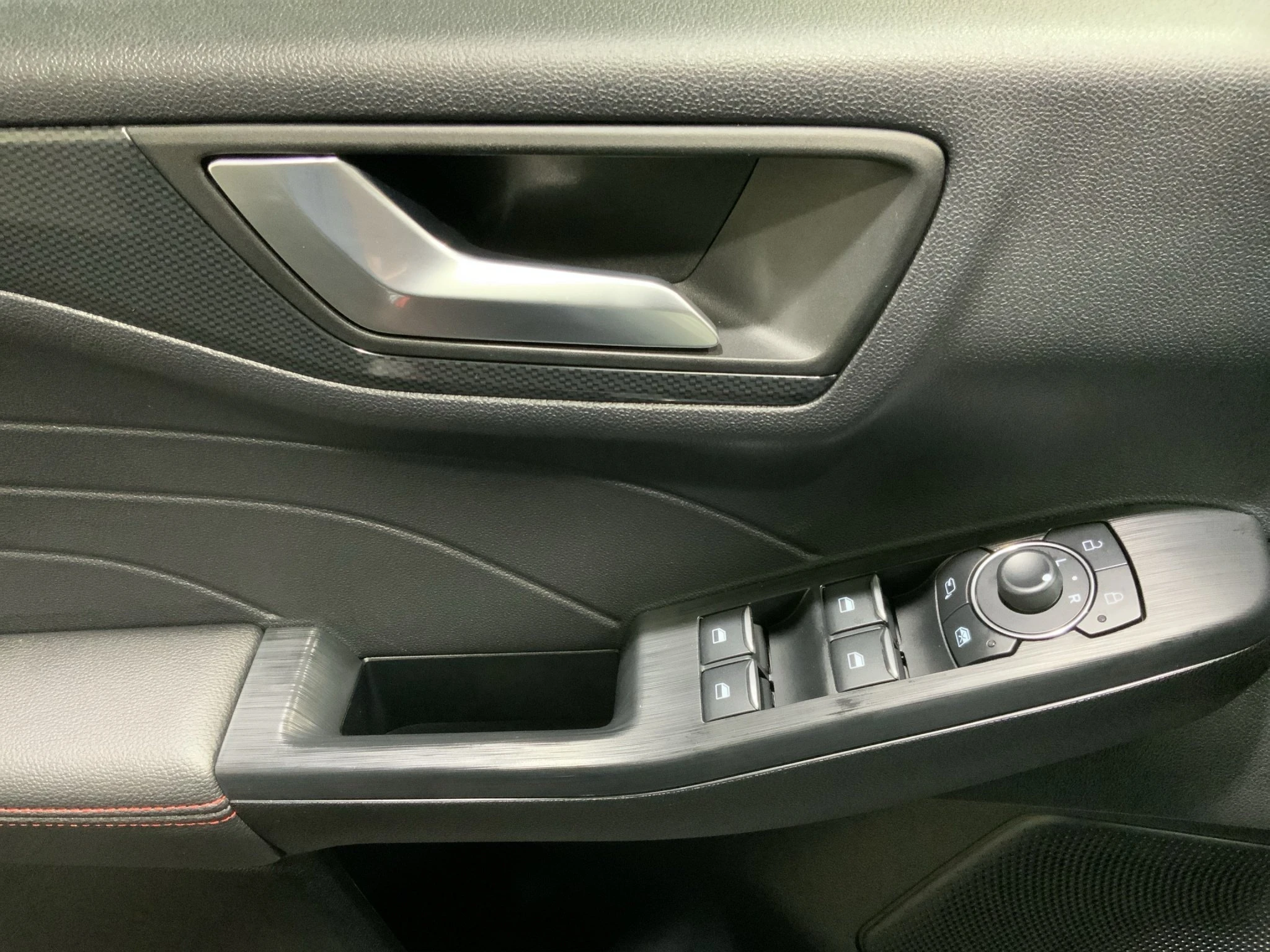 Ford-Kuga-image-15