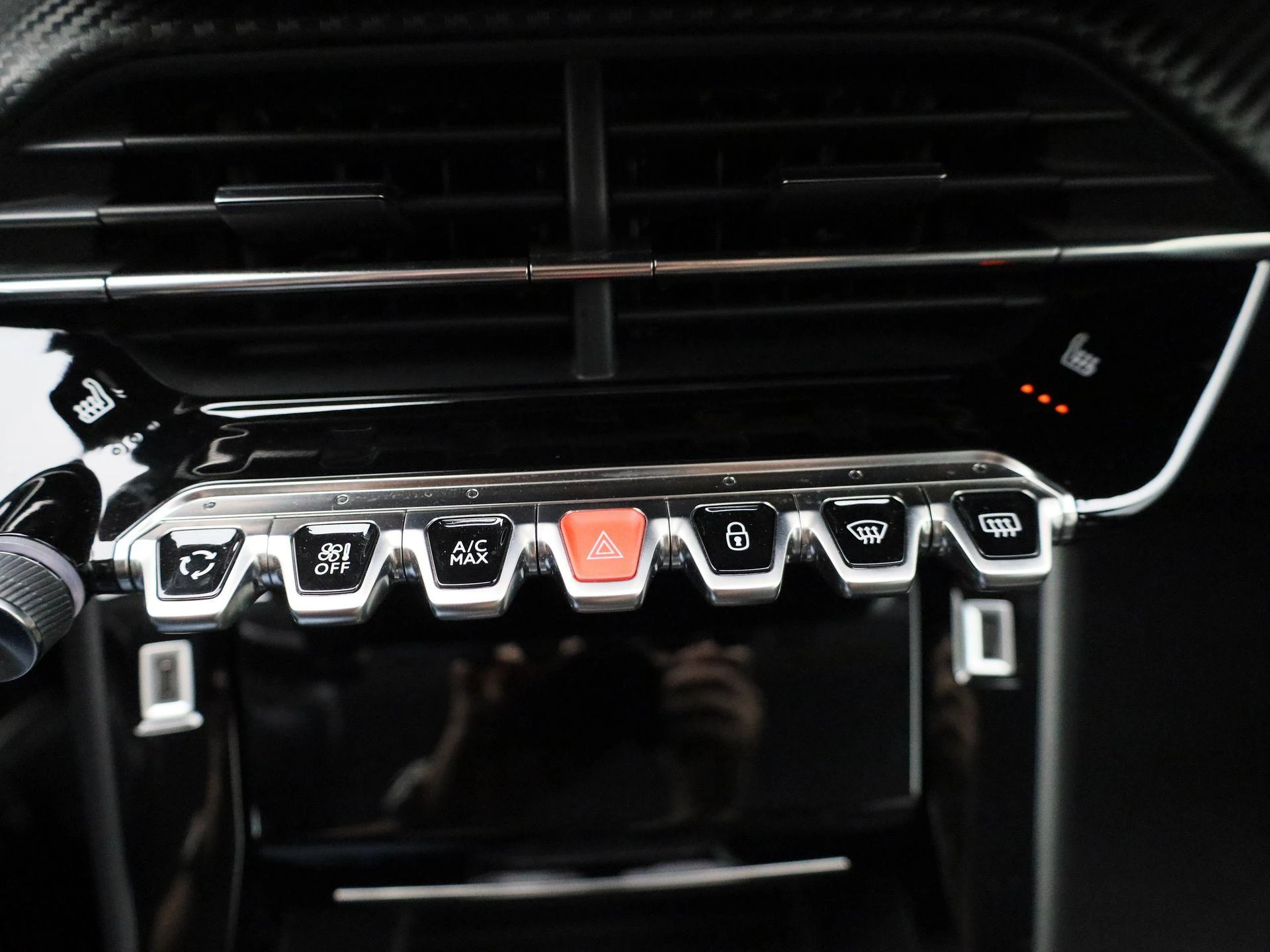 Peugeot-2008-image-19