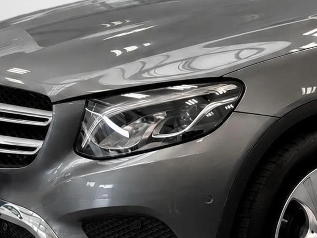 Mercedes-Benz-GLC 250-image-3