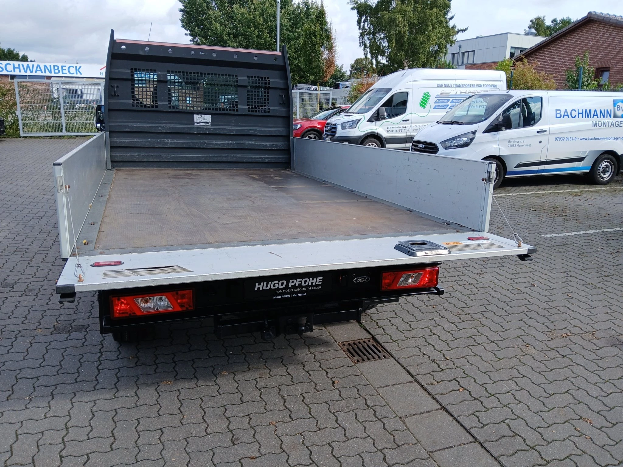 Ford-Transit-image-23