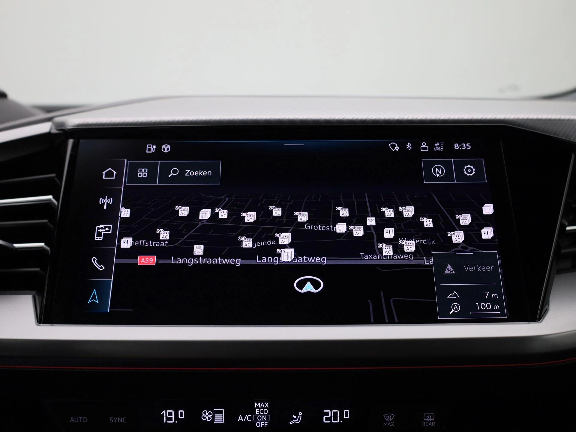 Audi-Q4 e-tron-image-16