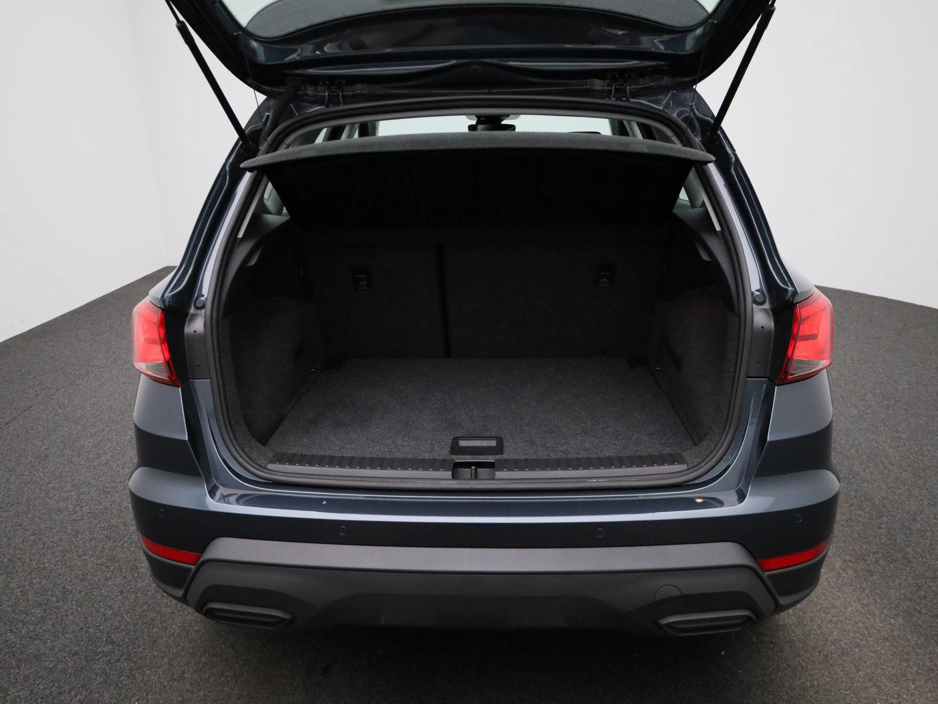 SEAT-Arona-image-10