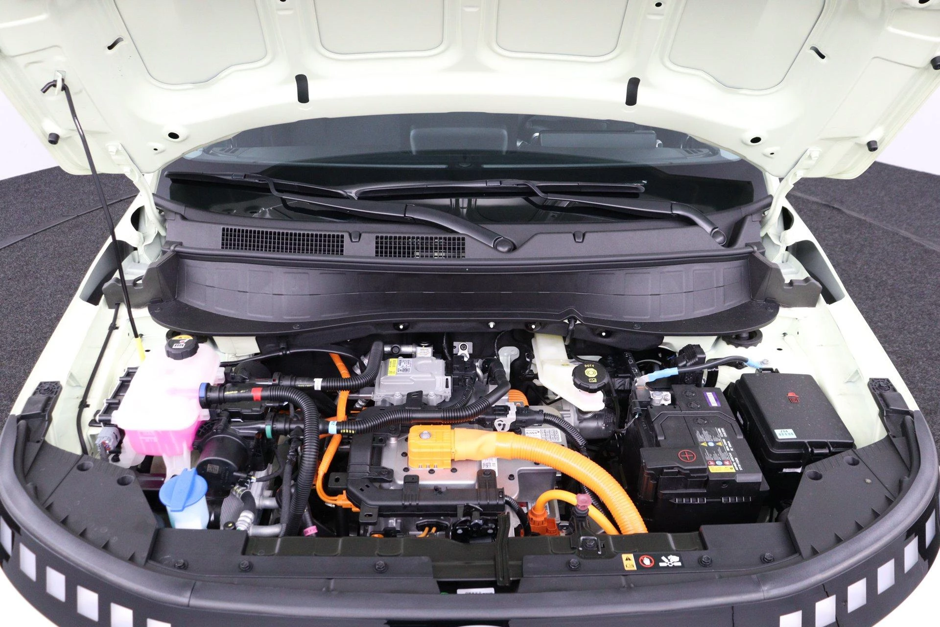 Hyundai-Inster-image-27