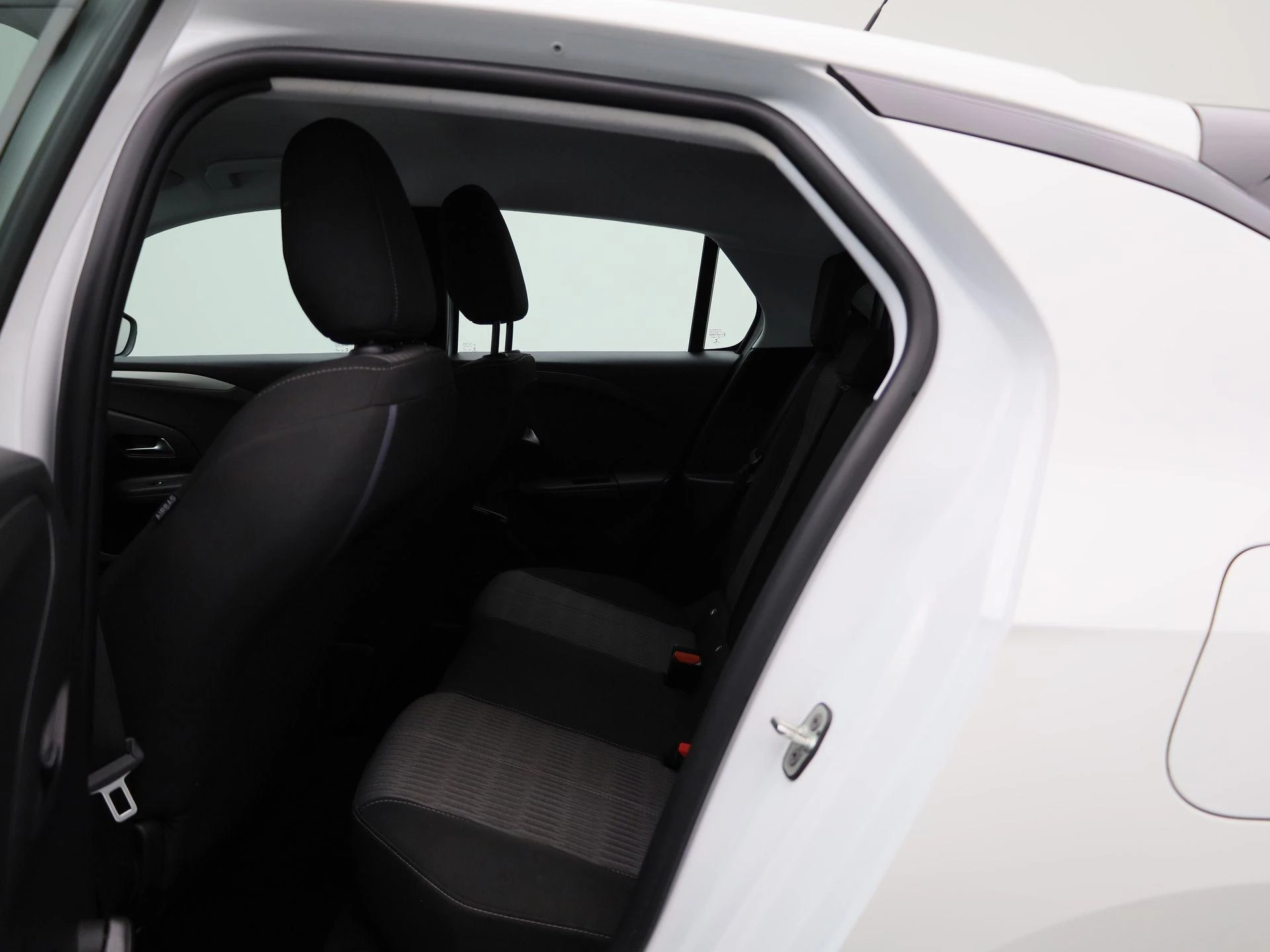Opel-Corsa-image-9