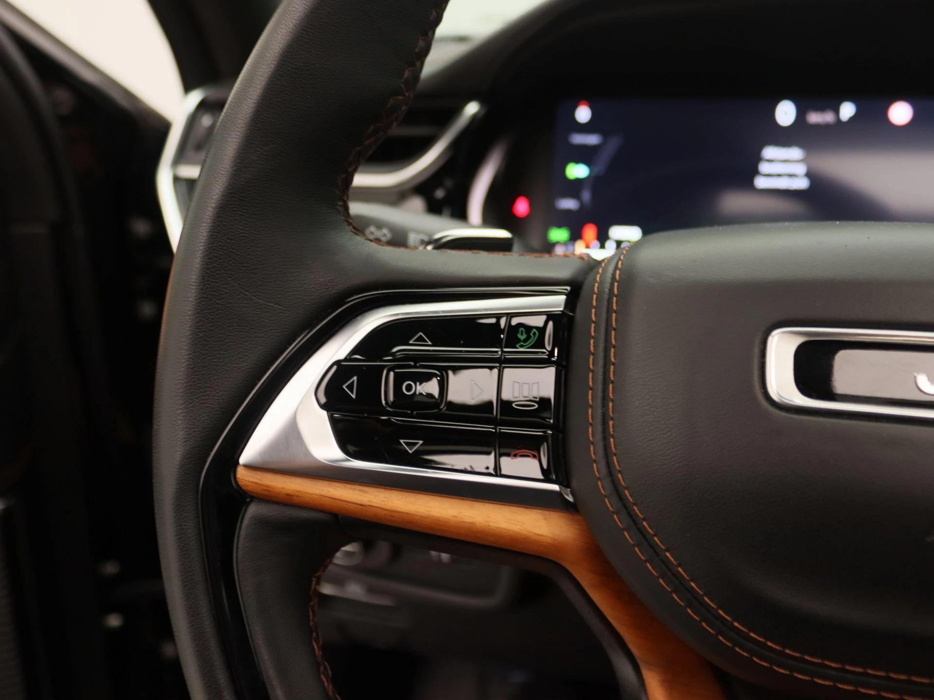 Jeep-Grand Cherokee-image-21
