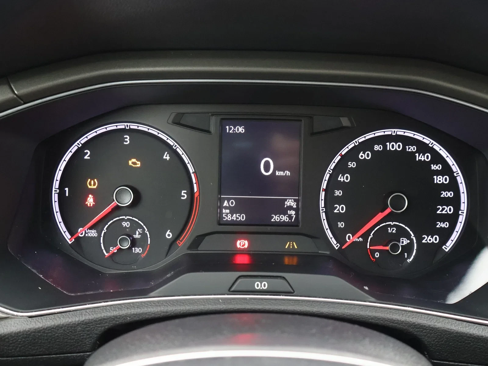 Volkswagen T-Roc T-Roc Style 1.6TDI 116PK *LEDER*PDC*ACC*AIRCO*APP-CONNECT*DAB-RADIO*ZETELVERWARMING*...*
