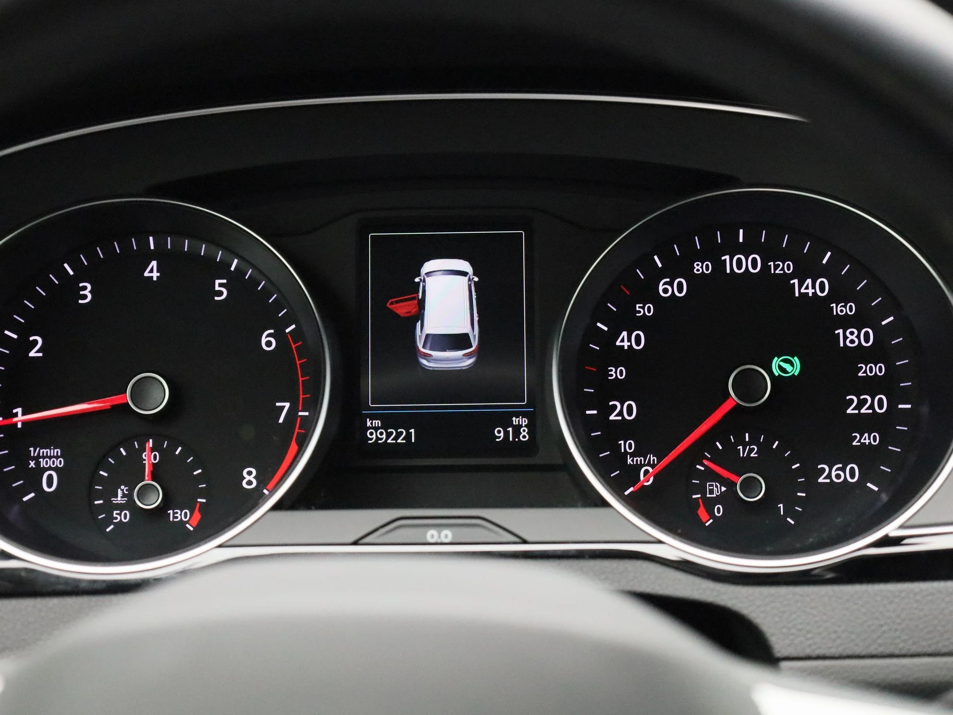 Volkswagen-Passat-image-7