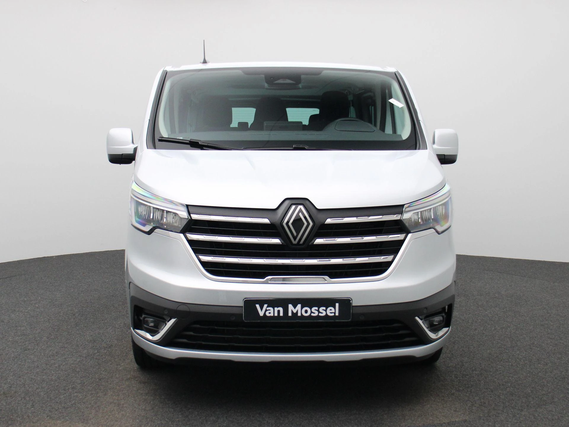 Renault-Trafic-image-2