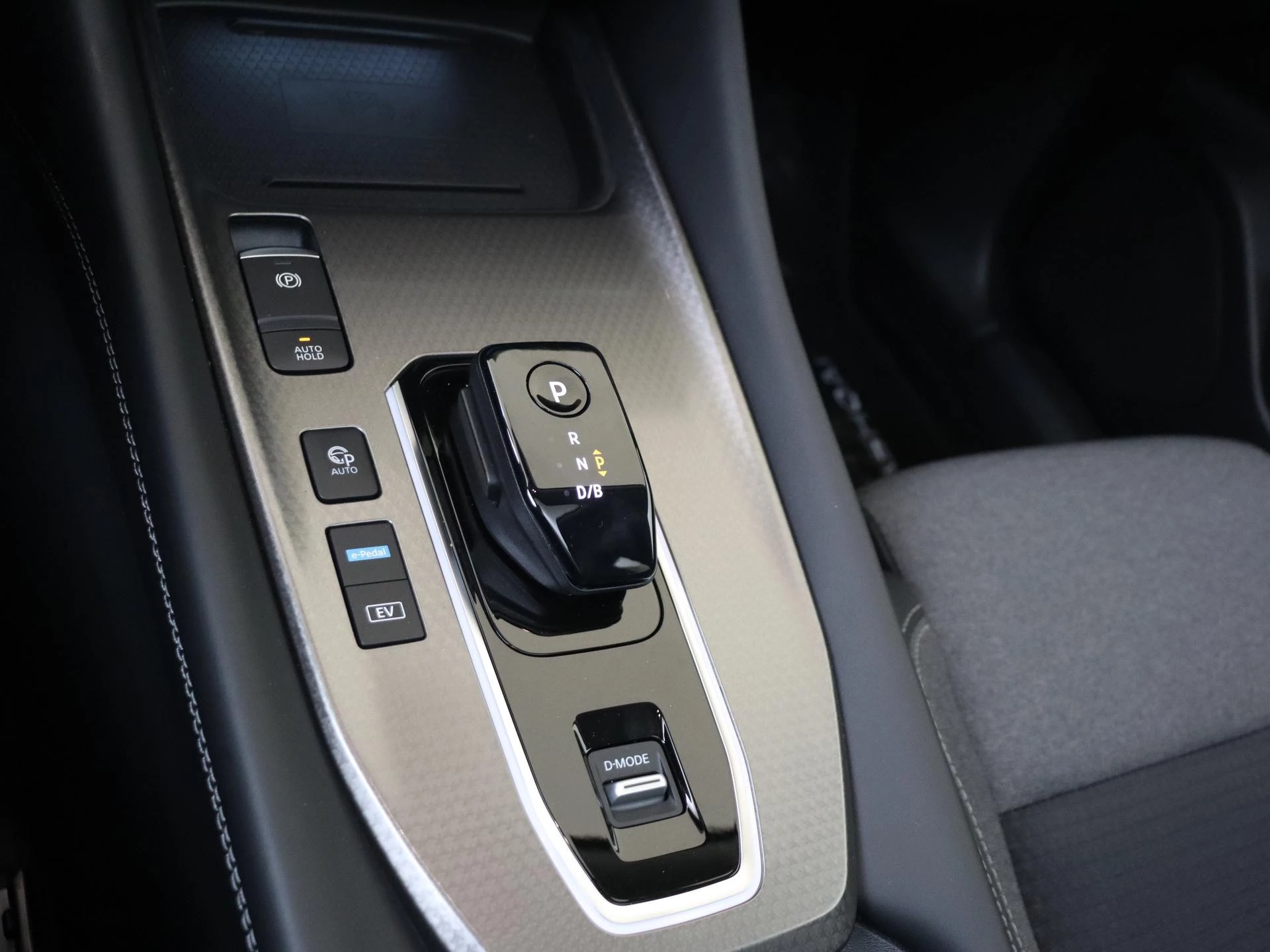 Nissan-QASHQAI-image-18