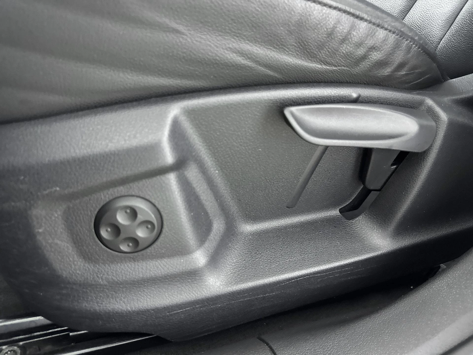 Audi-Q3-image-18