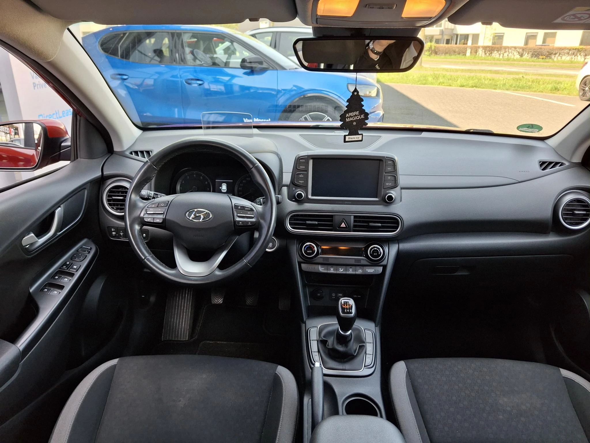 Hyundai-Kona-image-10