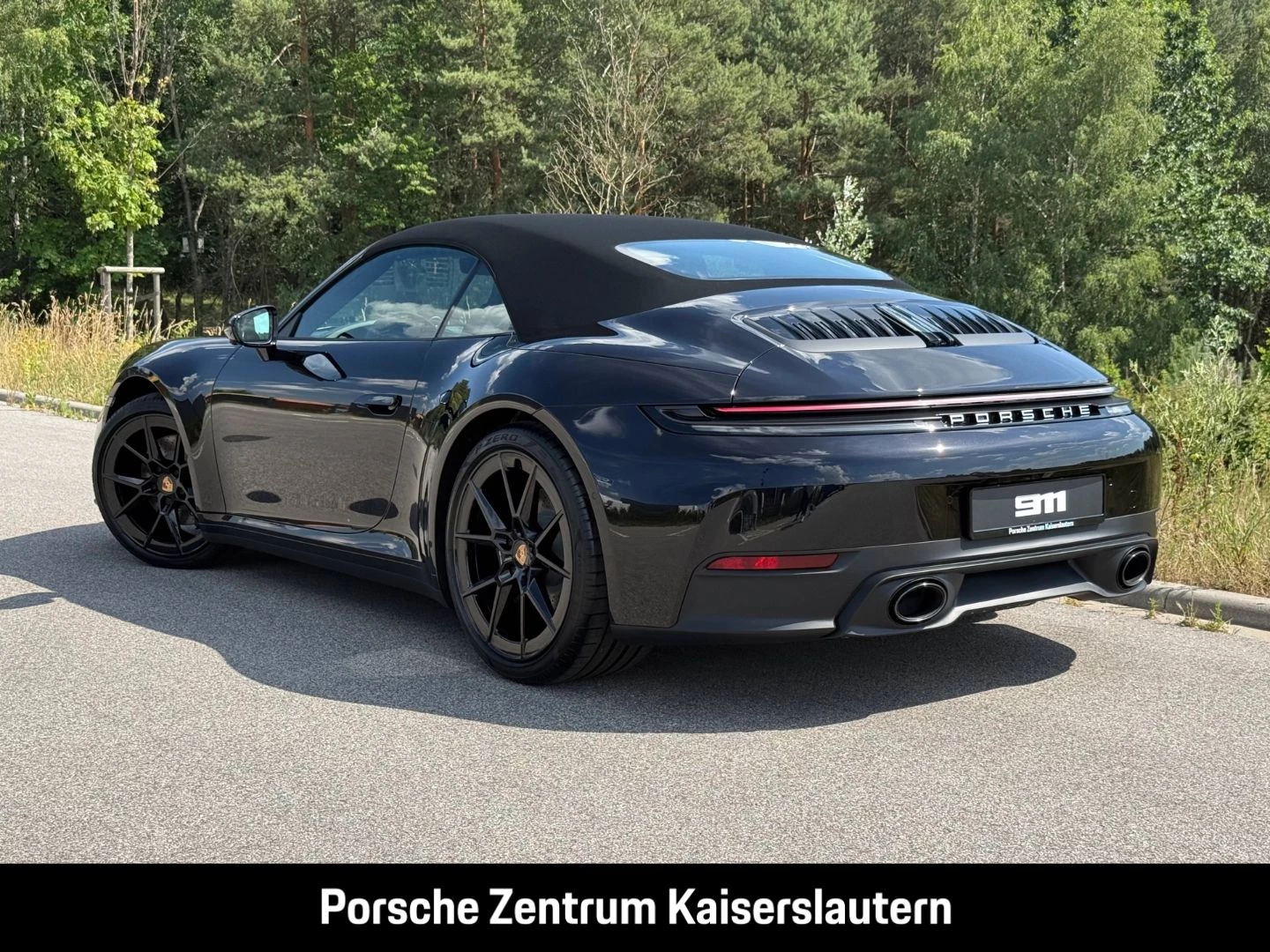 Porsche 911 992 Carrera Cabrio Liftsystem-VA Sportabgas carrera