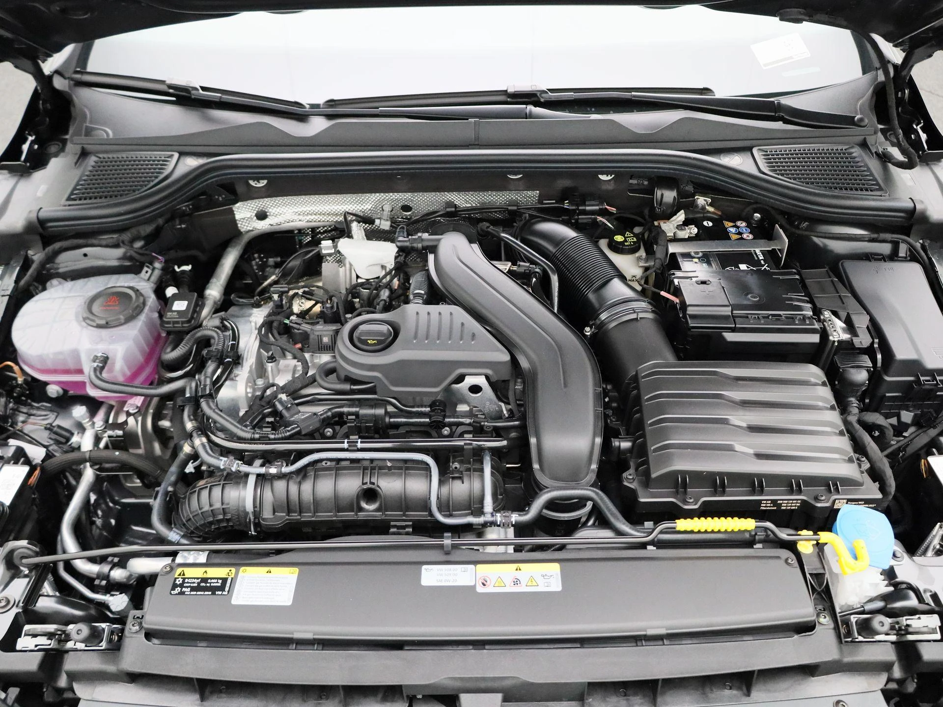 Volkswagen Golf - 39