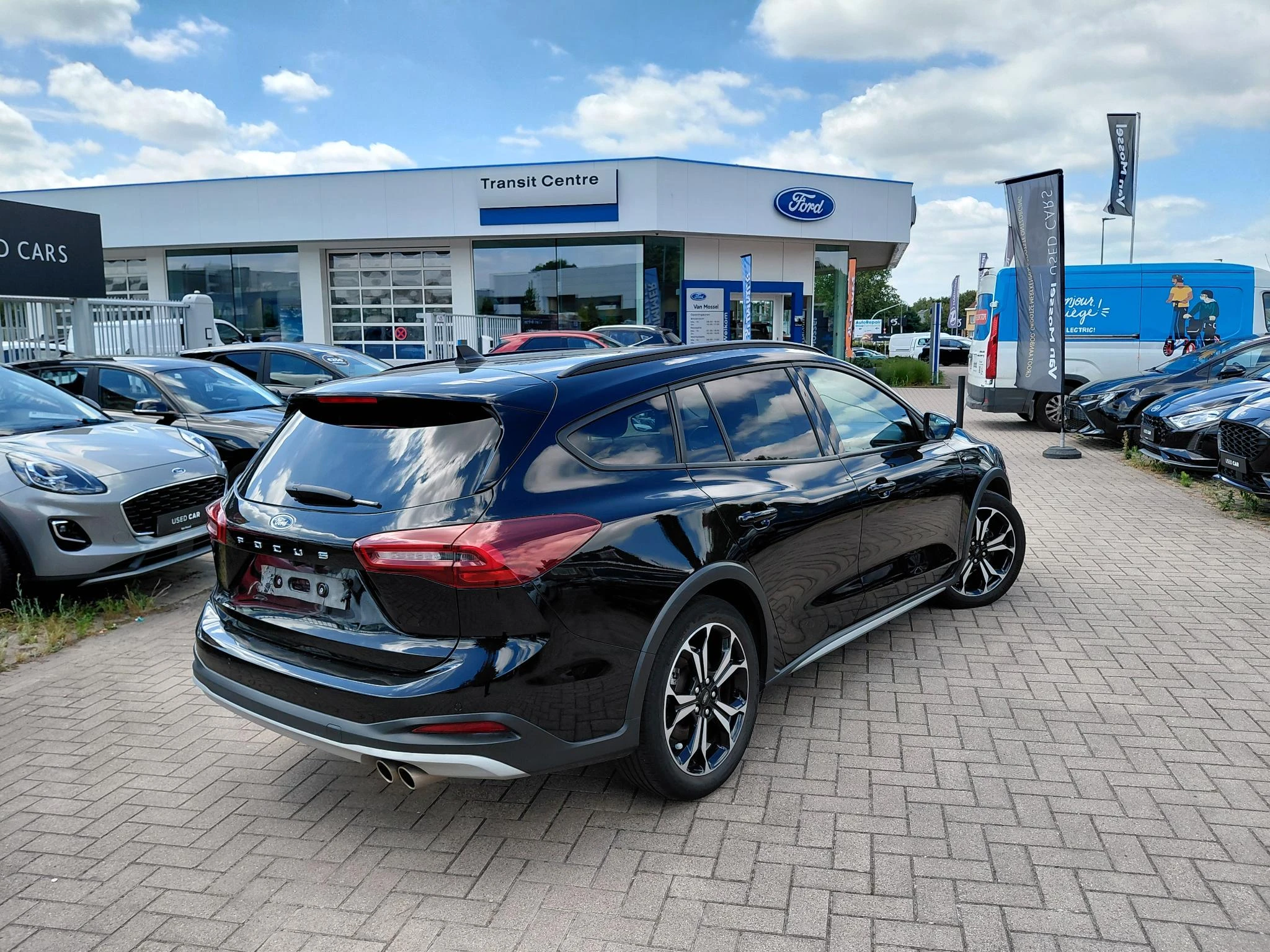 Ford Focus 1.0i EcoBoost MHEV 114kW Active X DCT