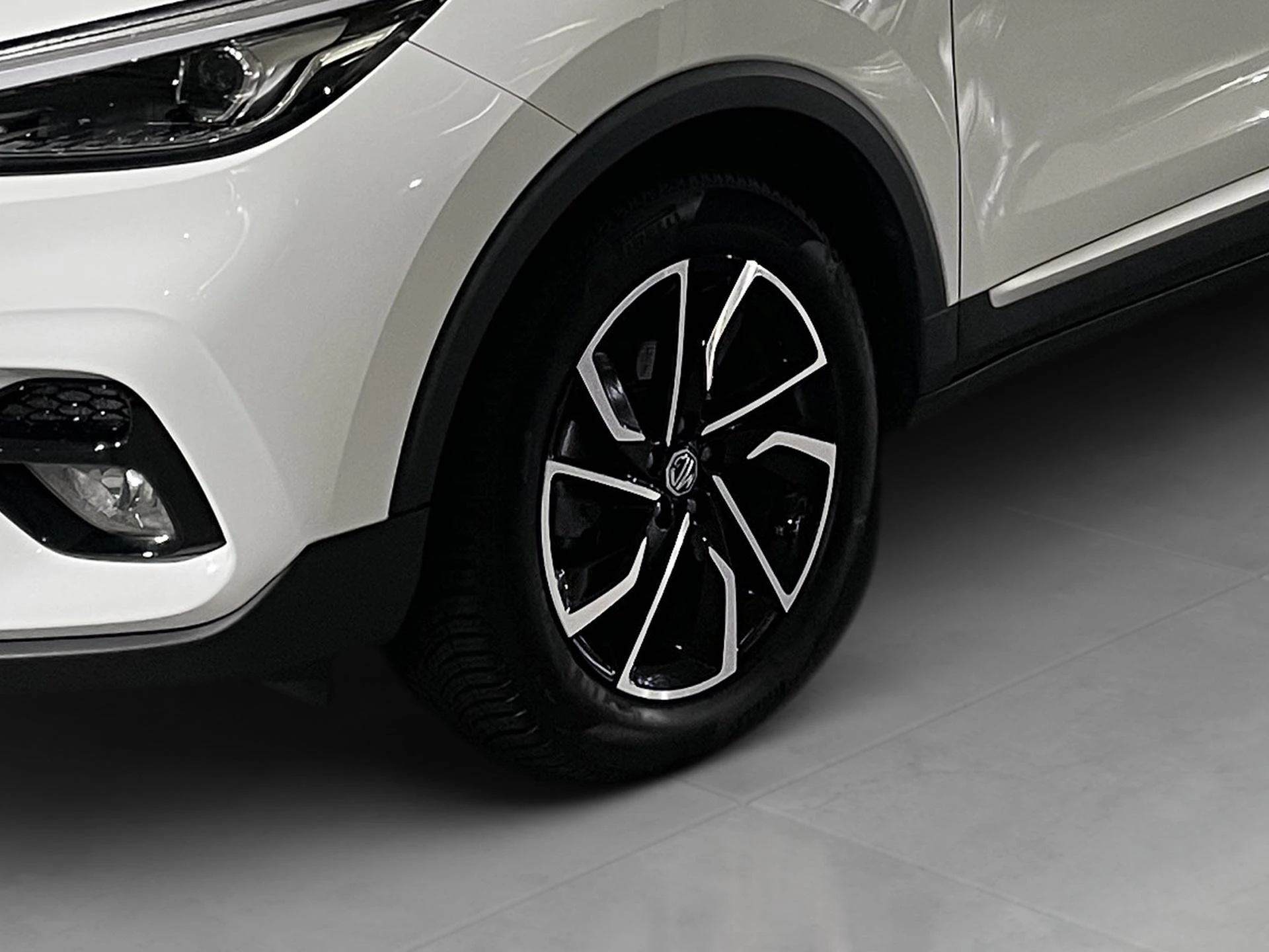 MG-ZS-image-19
