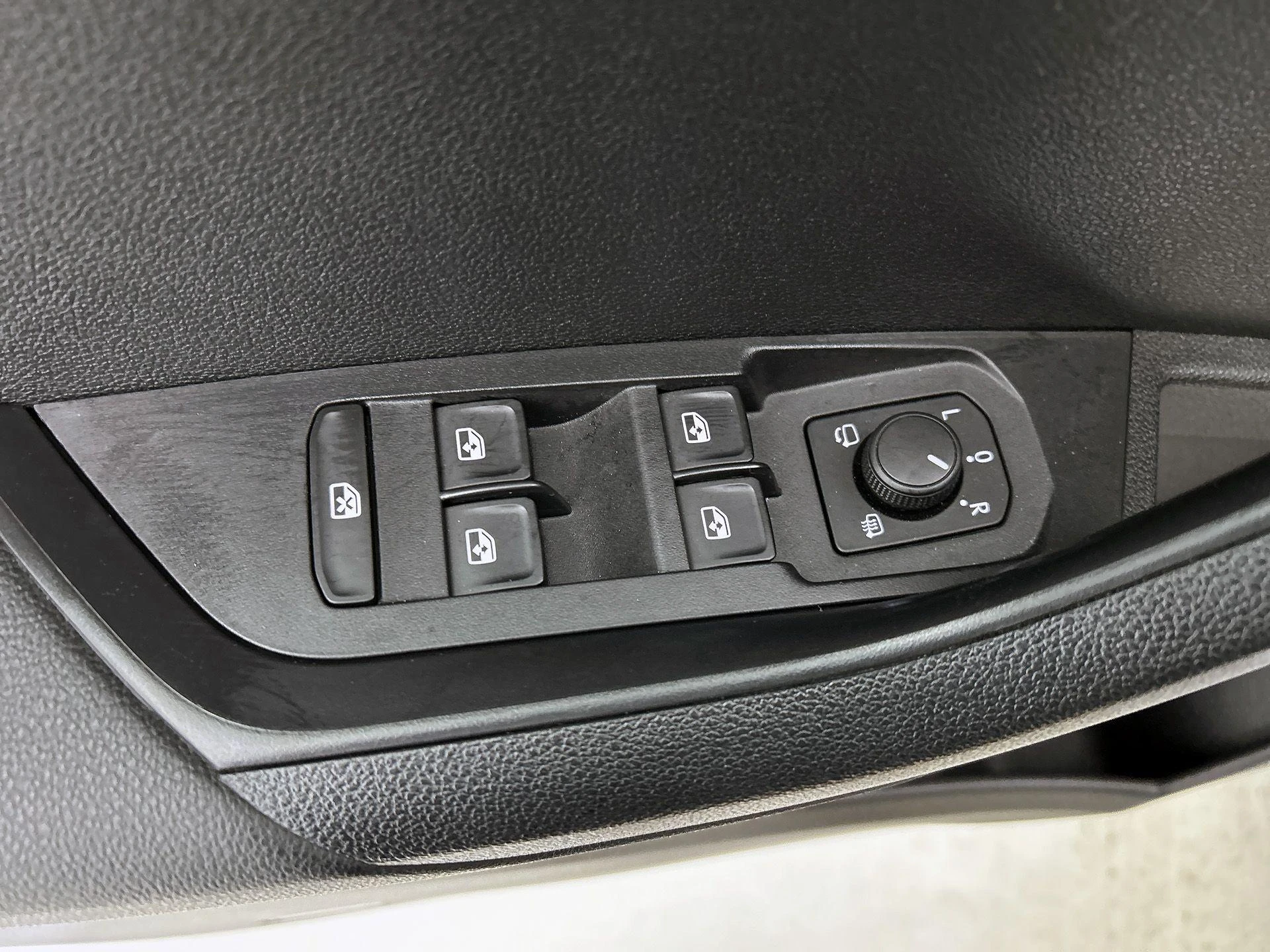 Škoda Karoq 1.5 TSI ACT Business Edition