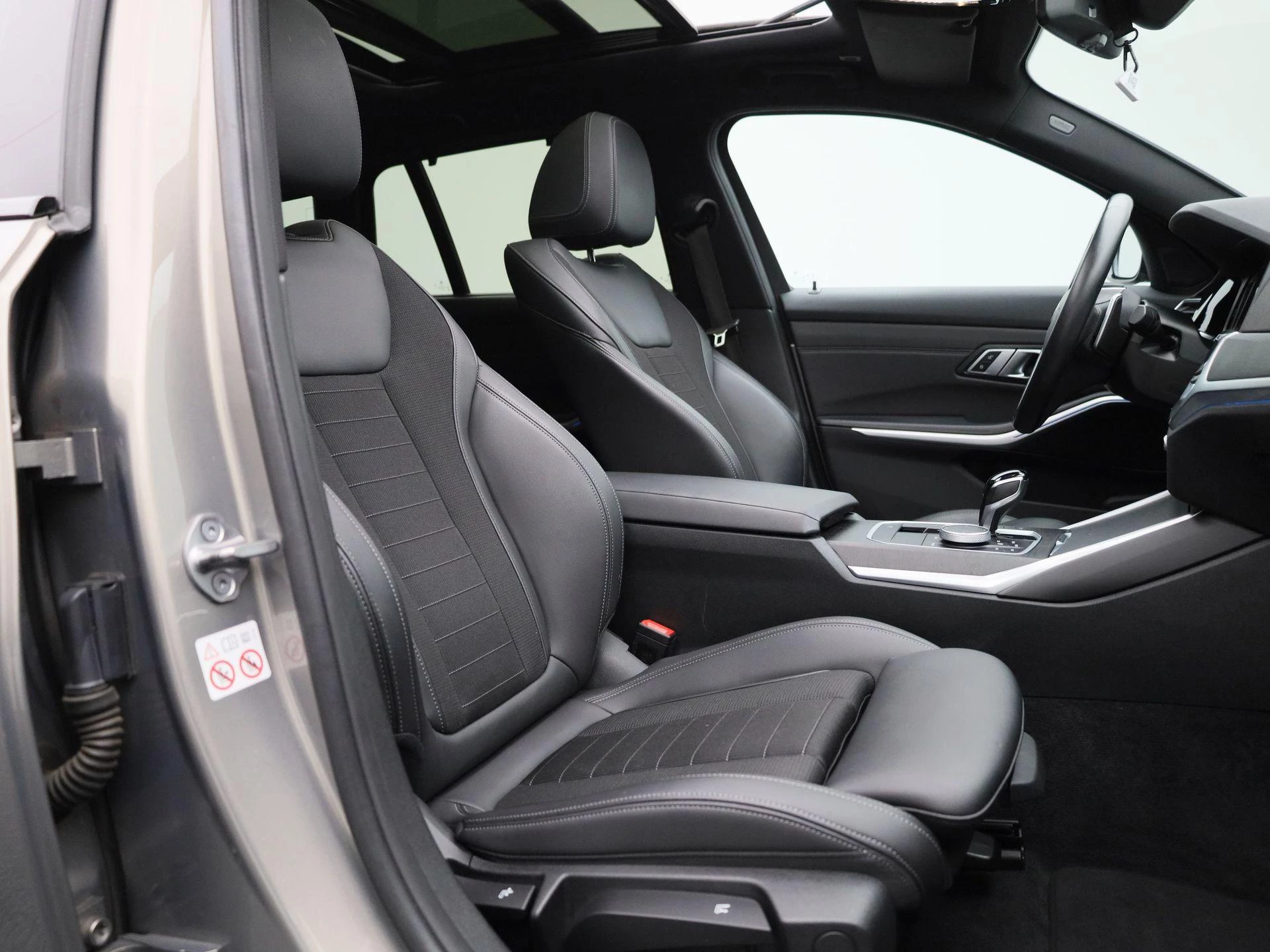 BMW-3 Serie-image-35