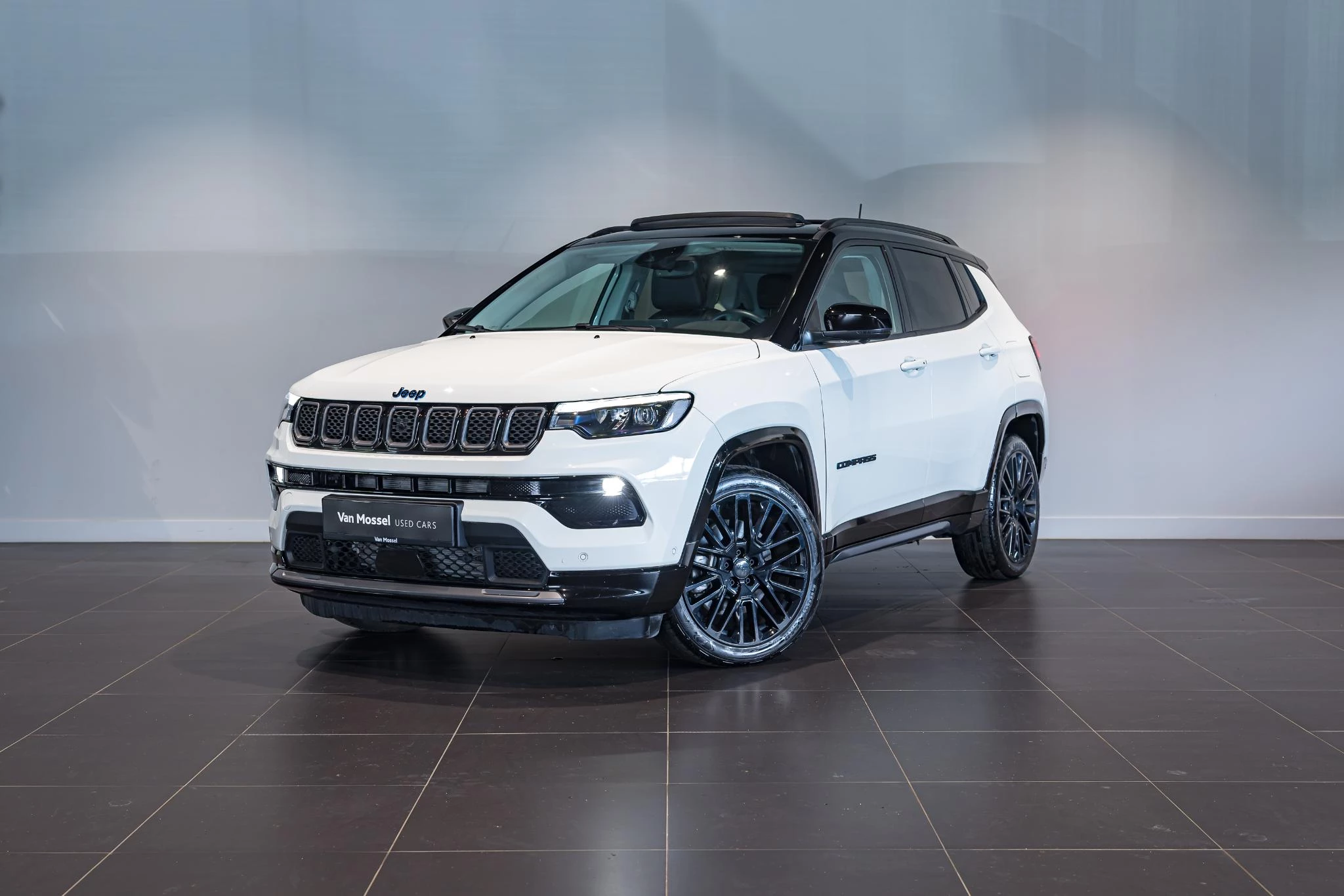 Jeep-Compass-image-0