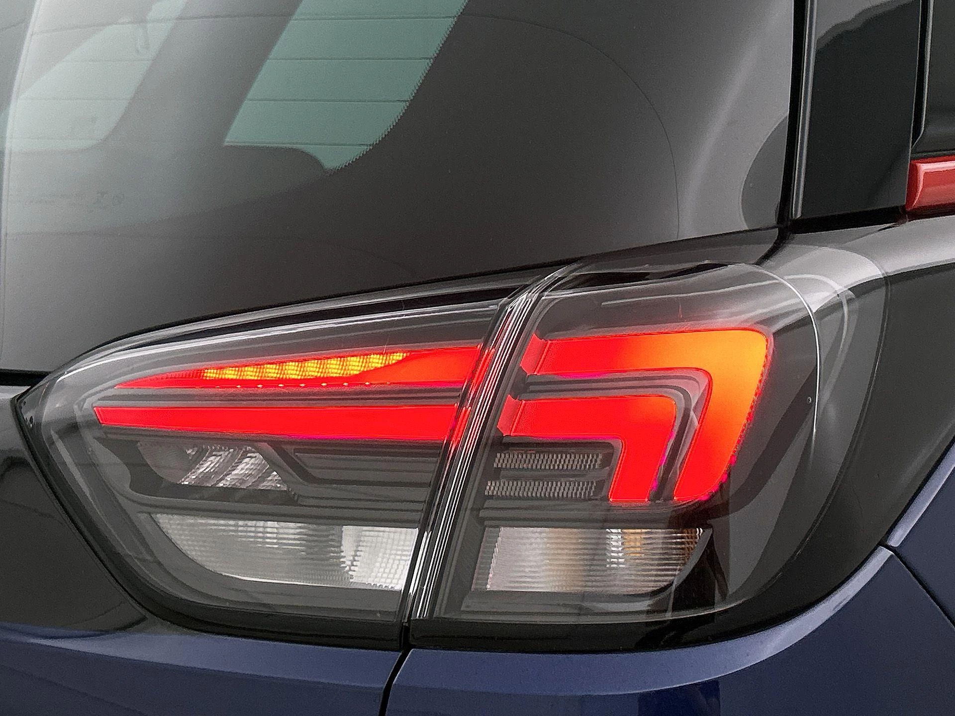 Opel-Crossland-image-13