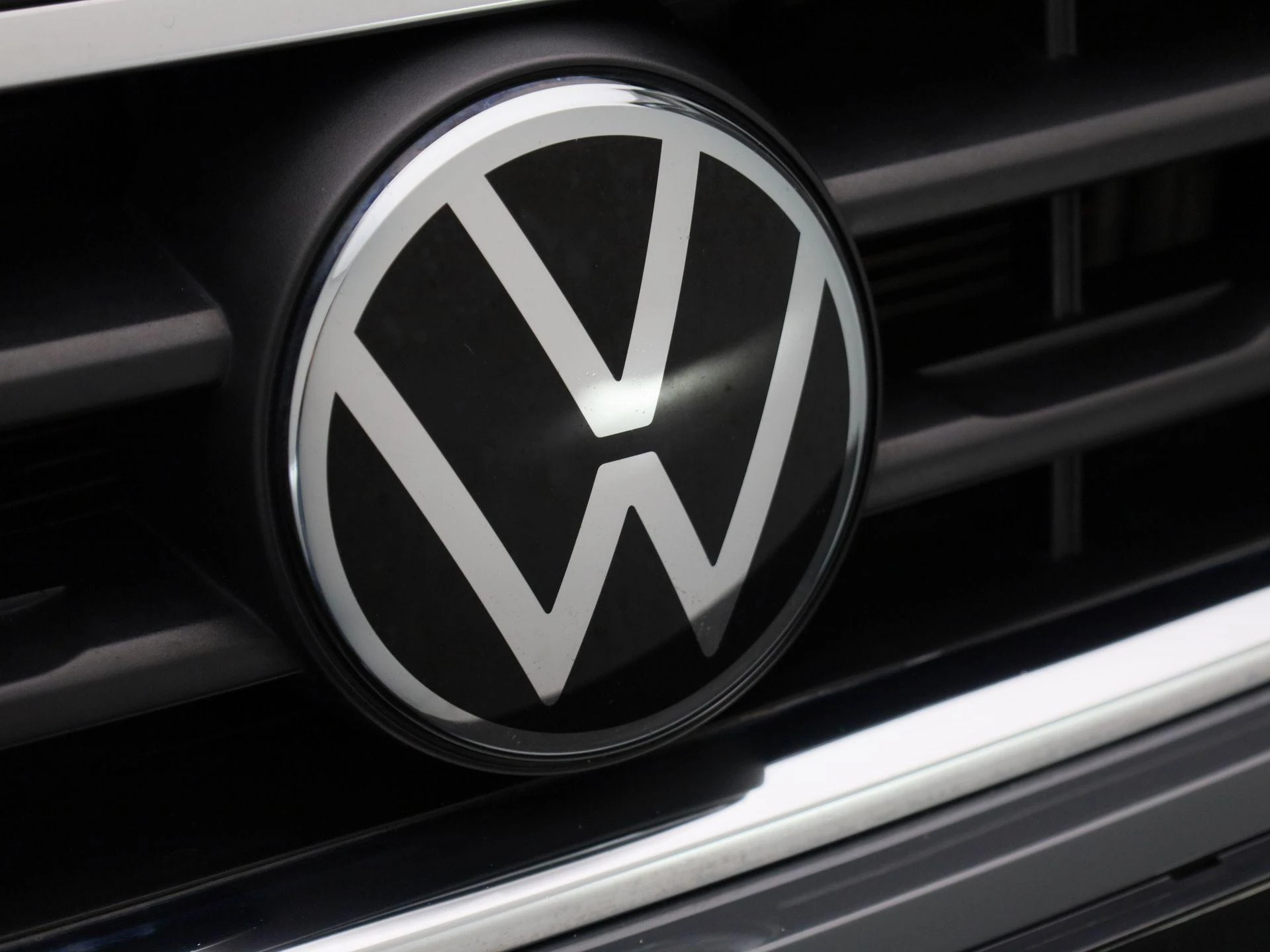 Volkswagen-Tiguan-image-35