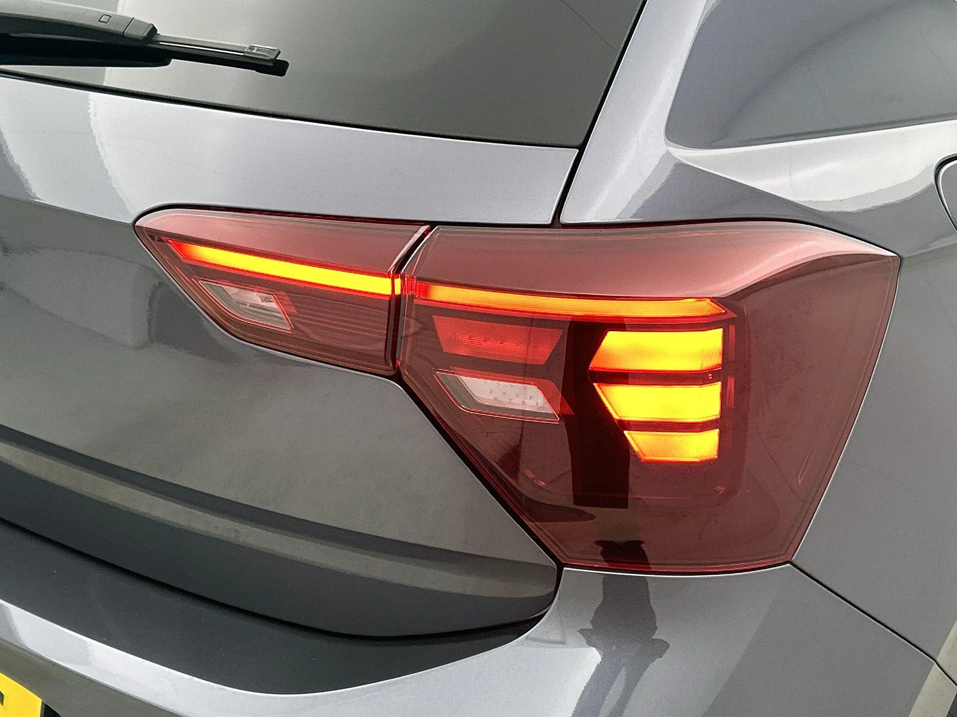 Volkswagen-Polo-image-25